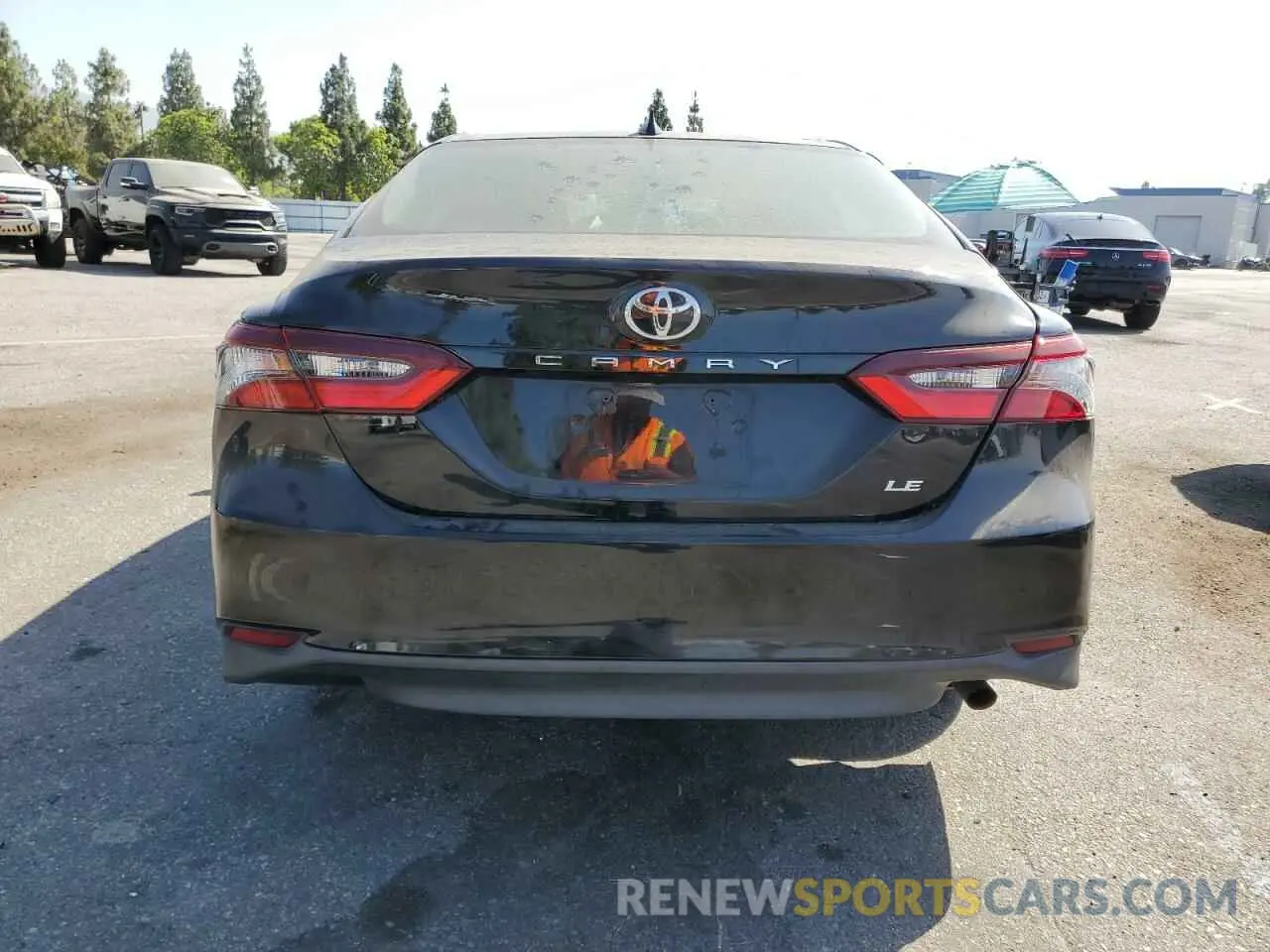 6 Фотография поврежденного автомобиля 4T1C11AK8MU536415 TOYOTA CAMRY 2021
