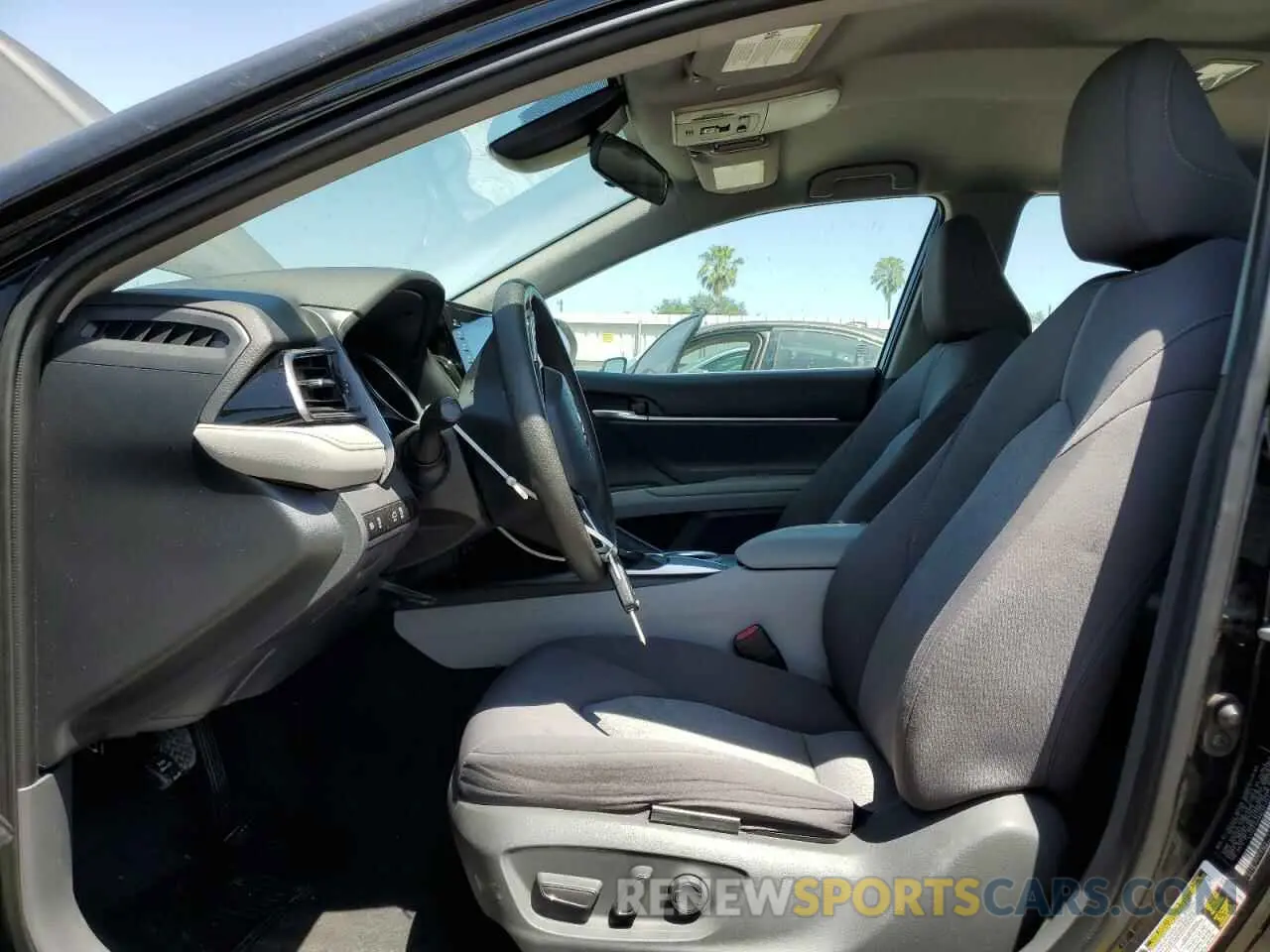 7 Photograph of a damaged car 4T1C11AK8MU551321 TOYOTA CAMRY 2021