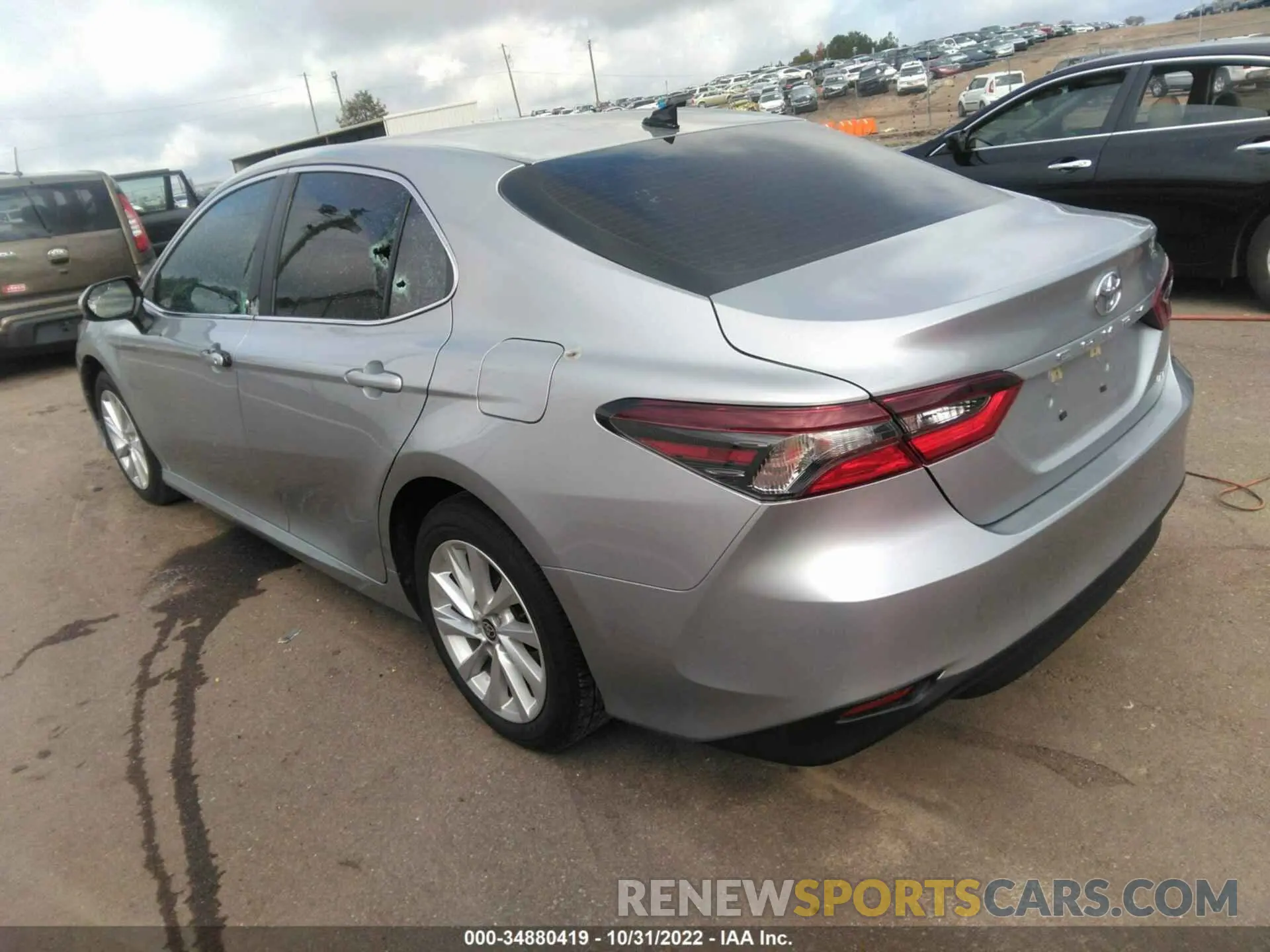 3 Photograph of a damaged car 4T1C11AK8MU553392 TOYOTA CAMRY 2021