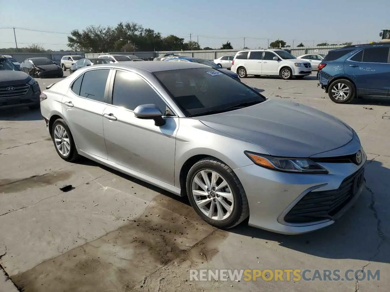 4 Photograph of a damaged car 4T1C11AK8MU580897 TOYOTA CAMRY 2021