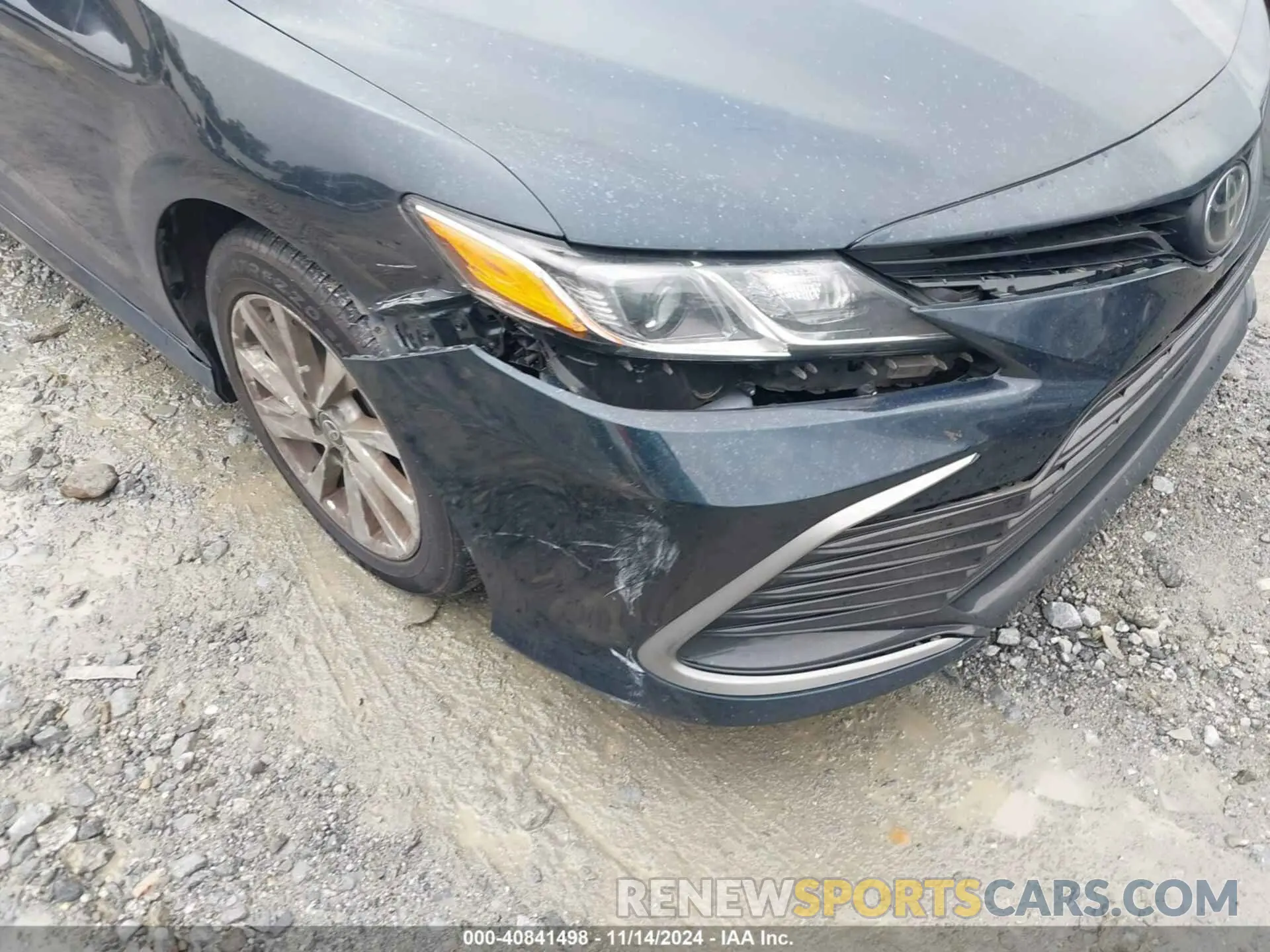 6 Photograph of a damaged car 4T1C11AK9MU405445 TOYOTA CAMRY 2021