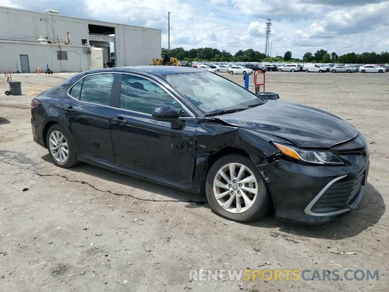4 Photograph of a damaged car 4T1C11AK9MU417627 TOYOTA CAMRY 2021