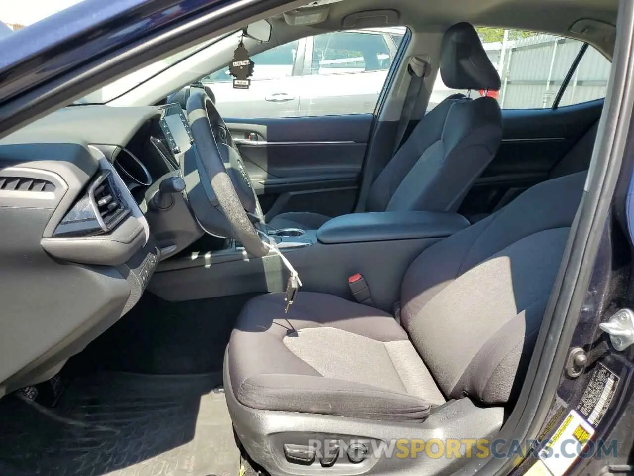 7 Фотография поврежденного автомобиля 4T1C11AK9MU475379 TOYOTA CAMRY 2021