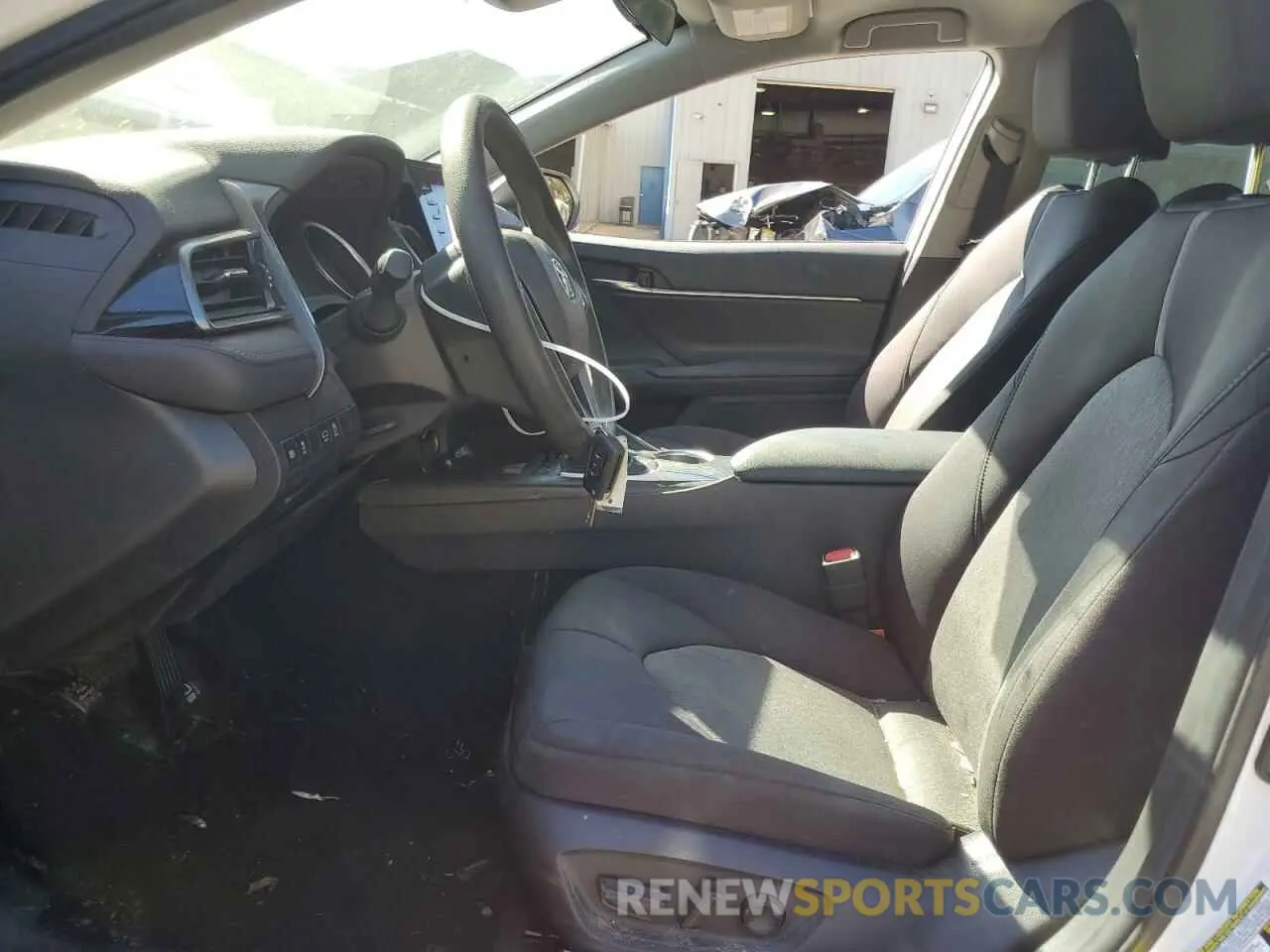 7 Photograph of a damaged car 4T1C11AK9MU516576 TOYOTA CAMRY 2021