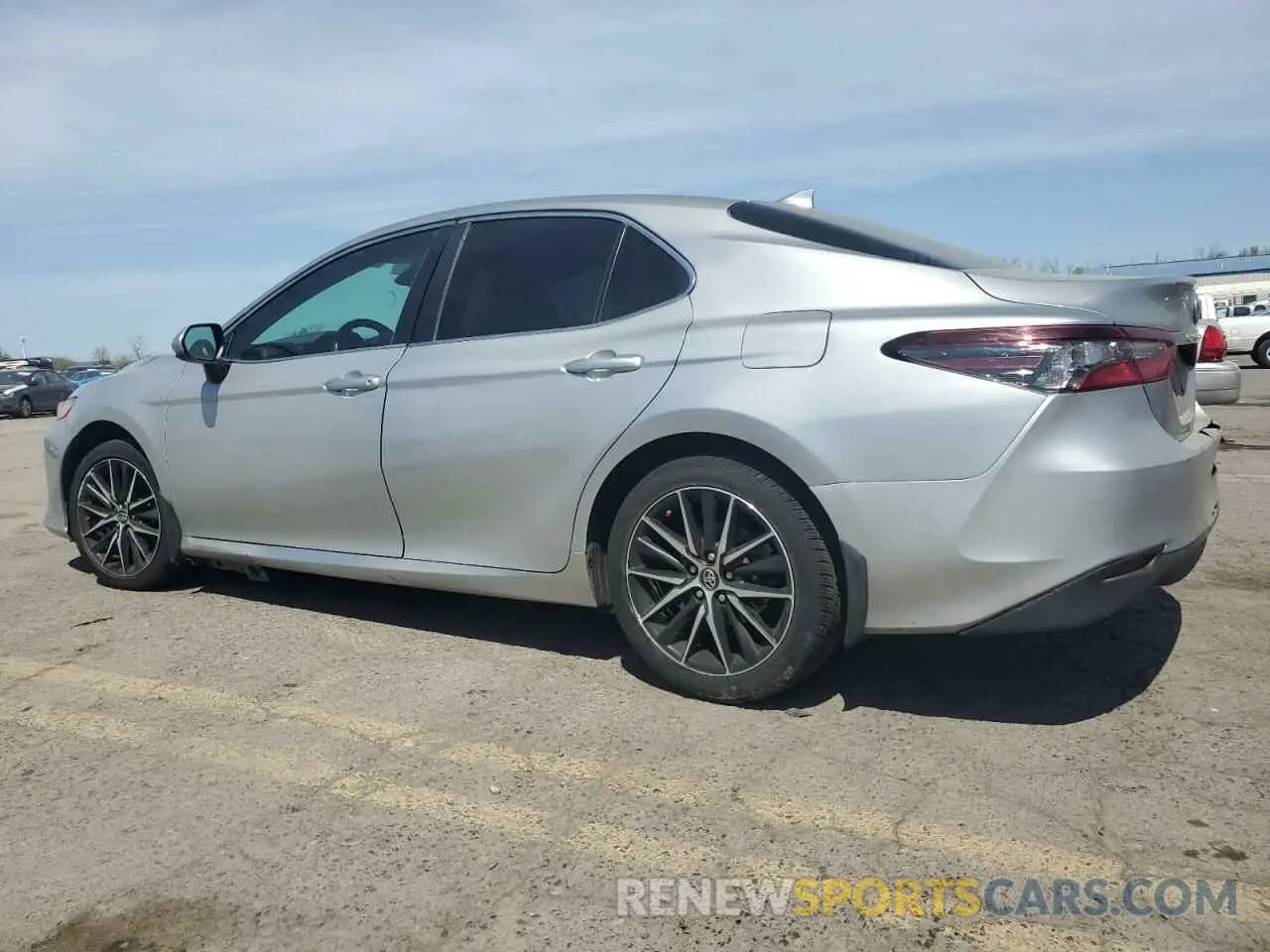 2 Фотография поврежденного автомобиля 4T1C11AK9MU529229 TOYOTA CAMRY 2021