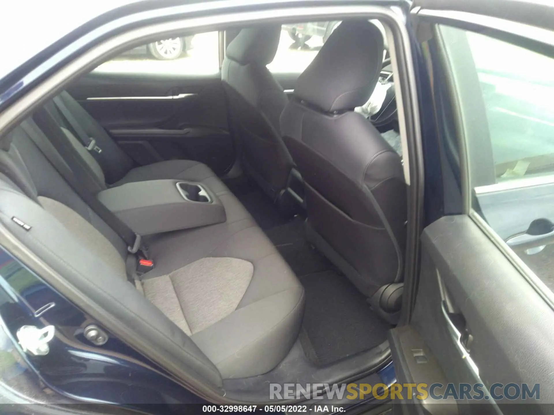 8 Photograph of a damaged car 4T1C11AK9MU538321 TOYOTA CAMRY 2021