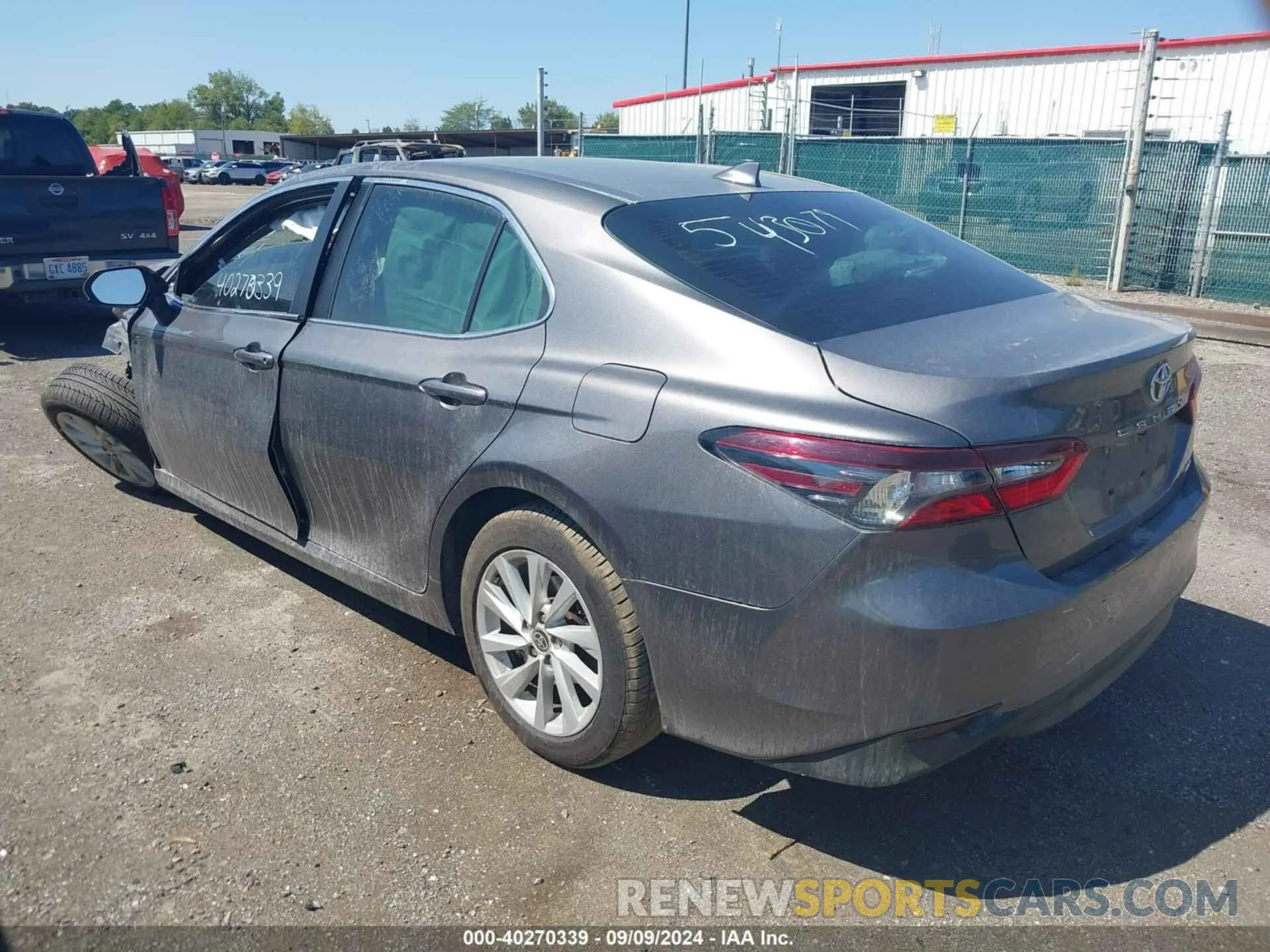 3 Photograph of a damaged car 4T1C11AK9MU543079 TOYOTA CAMRY 2021