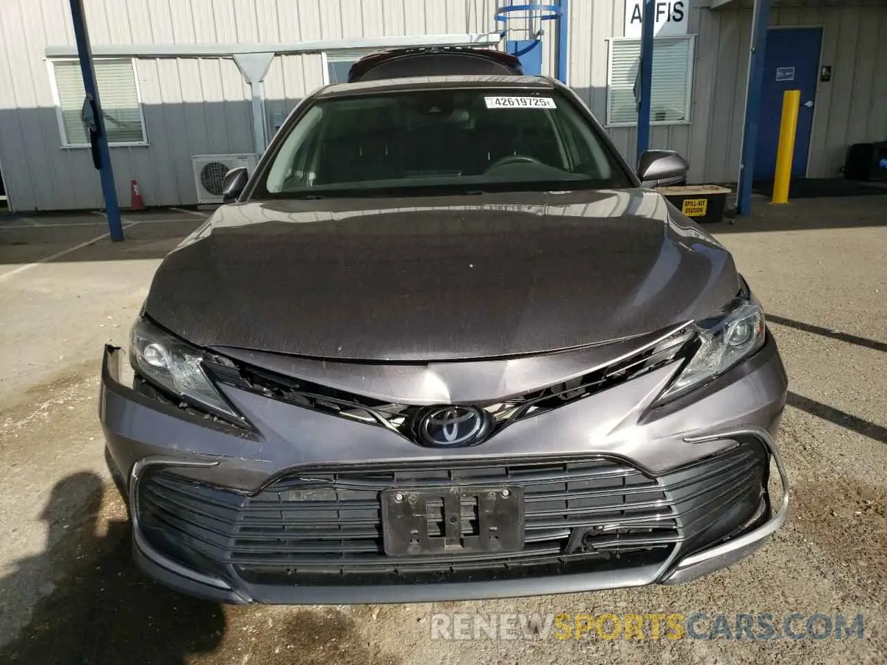 5 Photograph of a damaged car 4T1C11AK9MU590693 TOYOTA CAMRY 2021