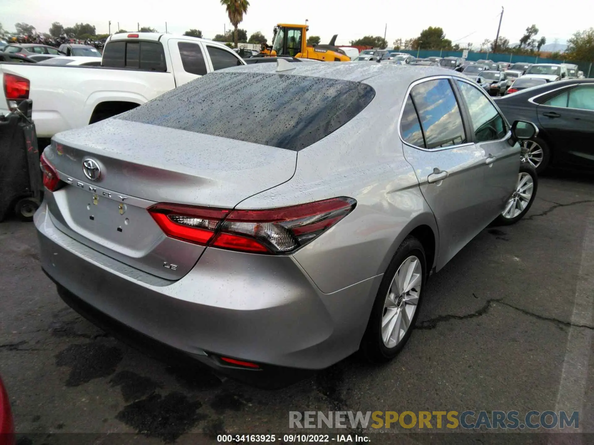 4 Фотография поврежденного автомобиля 4T1C11AK9MU604169 TOYOTA CAMRY 2021