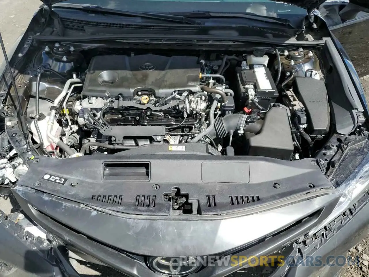 11 Photograph of a damaged car 4T1C11AKXMU559985 TOYOTA CAMRY 2021
