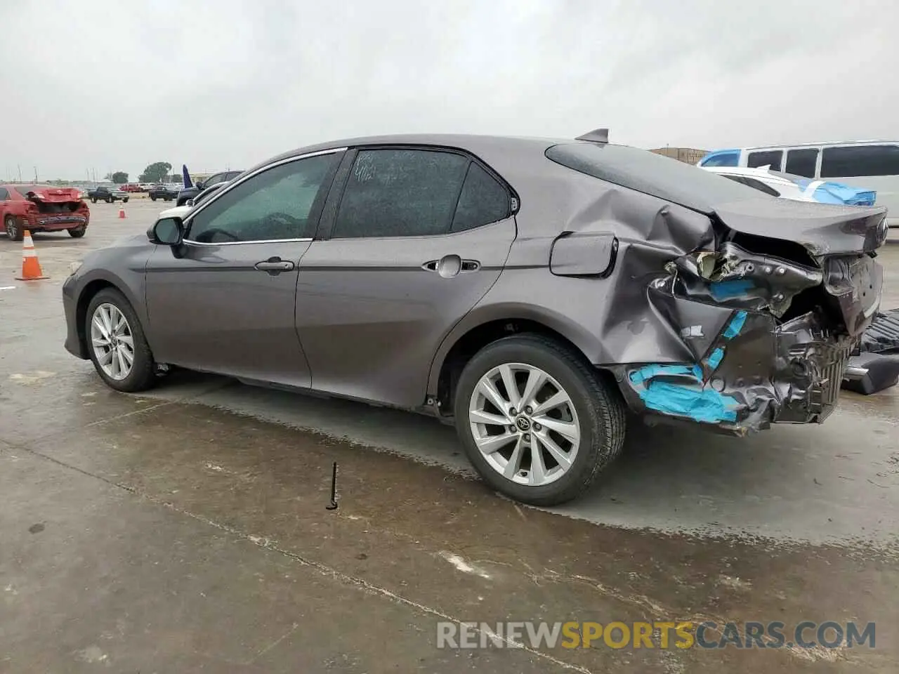 2 Photograph of a damaged car 4T1C11AKXMU591996 TOYOTA CAMRY 2021