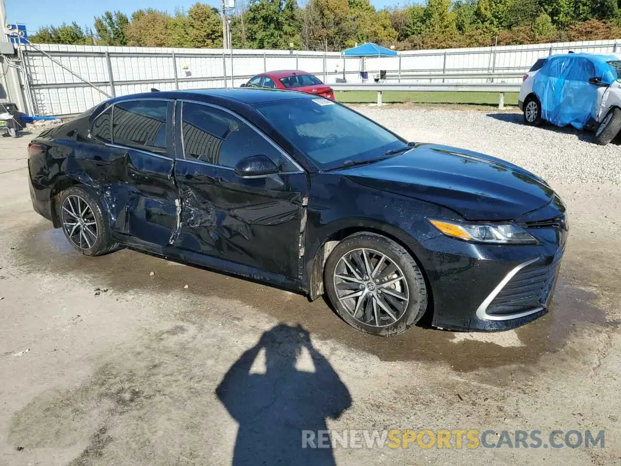 4 Фотография поврежденного автомобиля 4T1C11AKXMU613060 TOYOTA CAMRY 2021