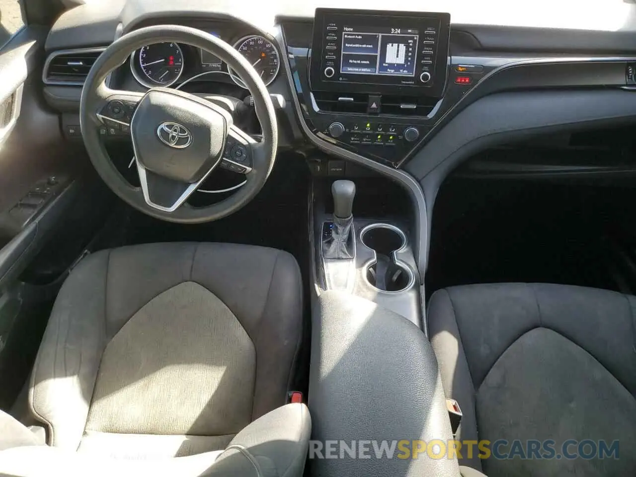 8 Фотография поврежденного автомобиля 4T1C11AKXMU613060 TOYOTA CAMRY 2021