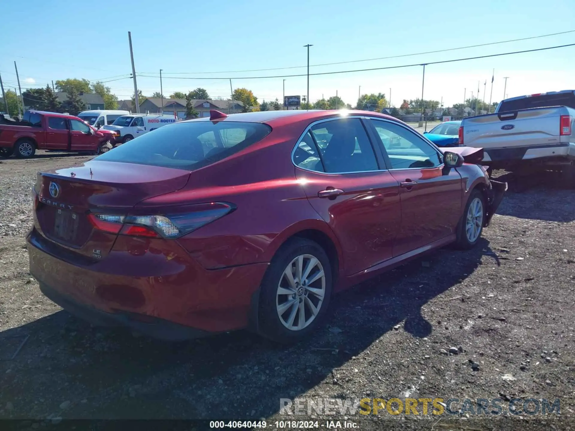 4 Photograph of a damaged car 4T1C11BK0MU020953 TOYOTA CAMRY 2021