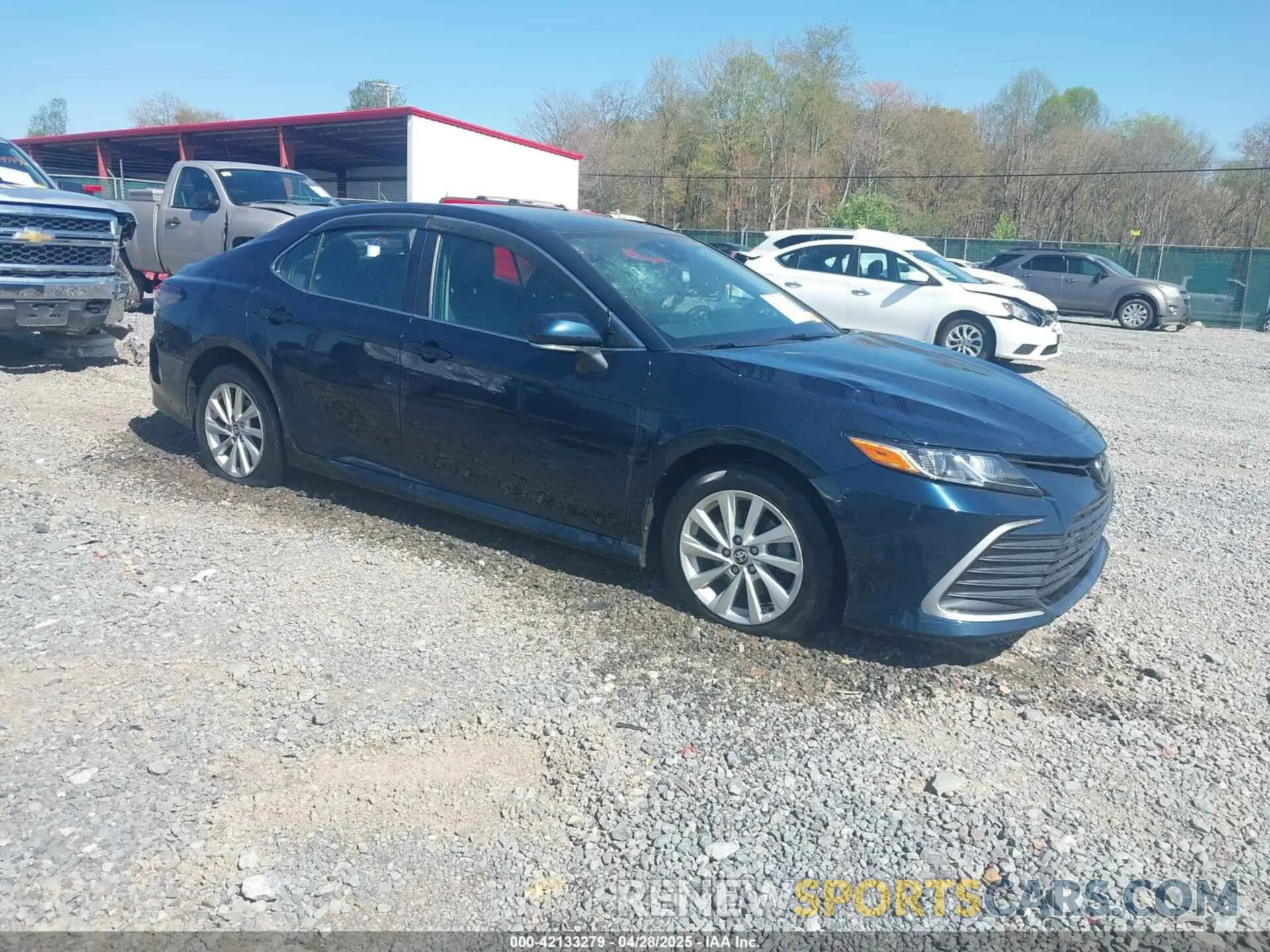 1 Photograph of a damaged car 4T1C11BK1MU044212 TOYOTA CAMRY 2021