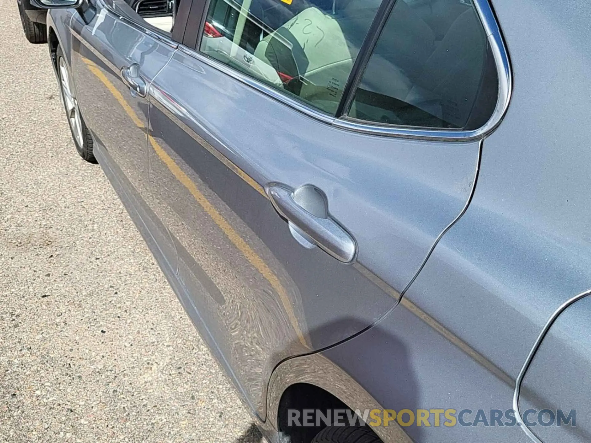 26 Photograph of a damaged car 4T1C11BK3MU032899 TOYOTA CAMRY 2021