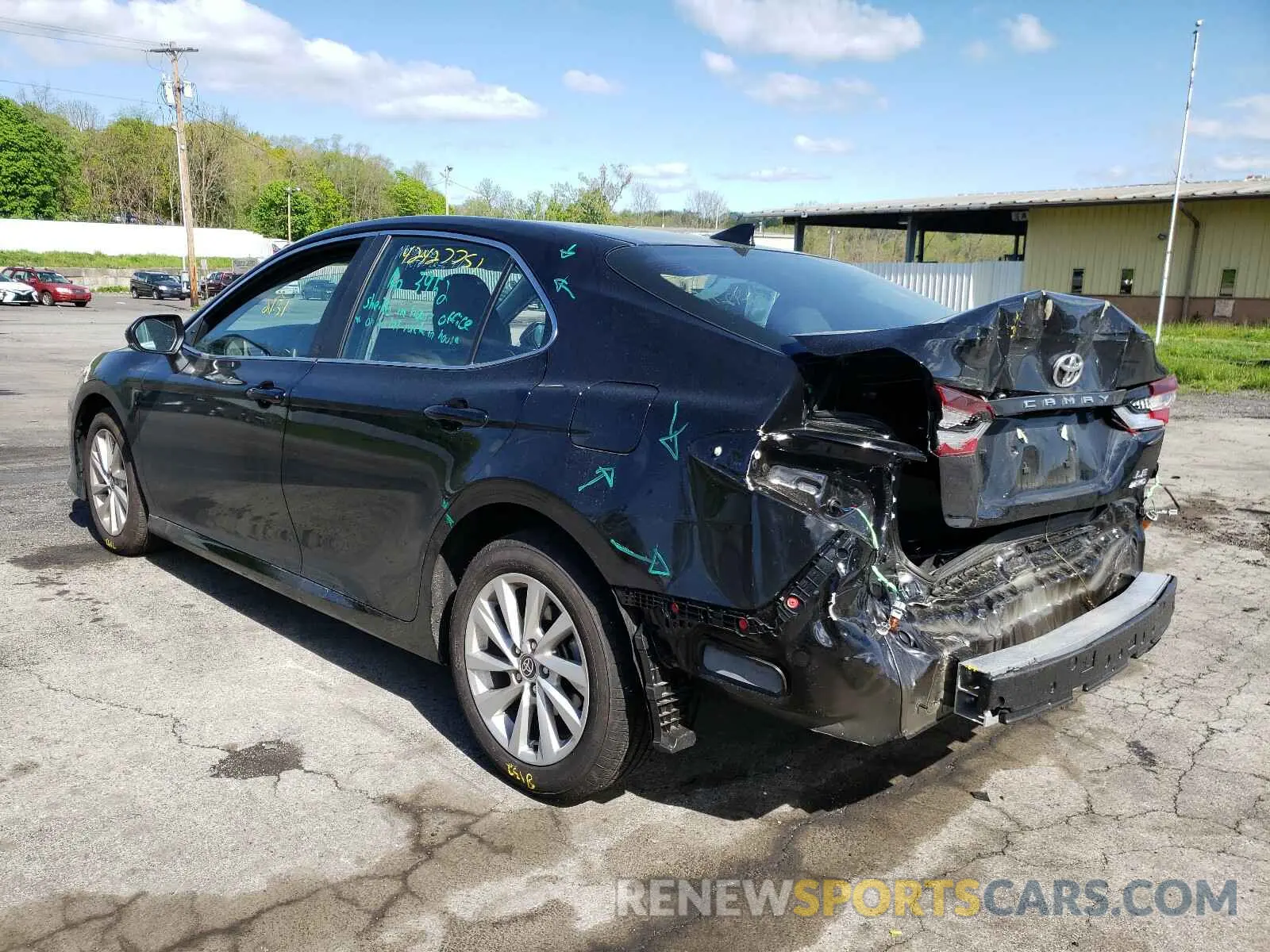 3 Photograph of a damaged car 4T1C11BK4MU024987 TOYOTA CAMRY 2021