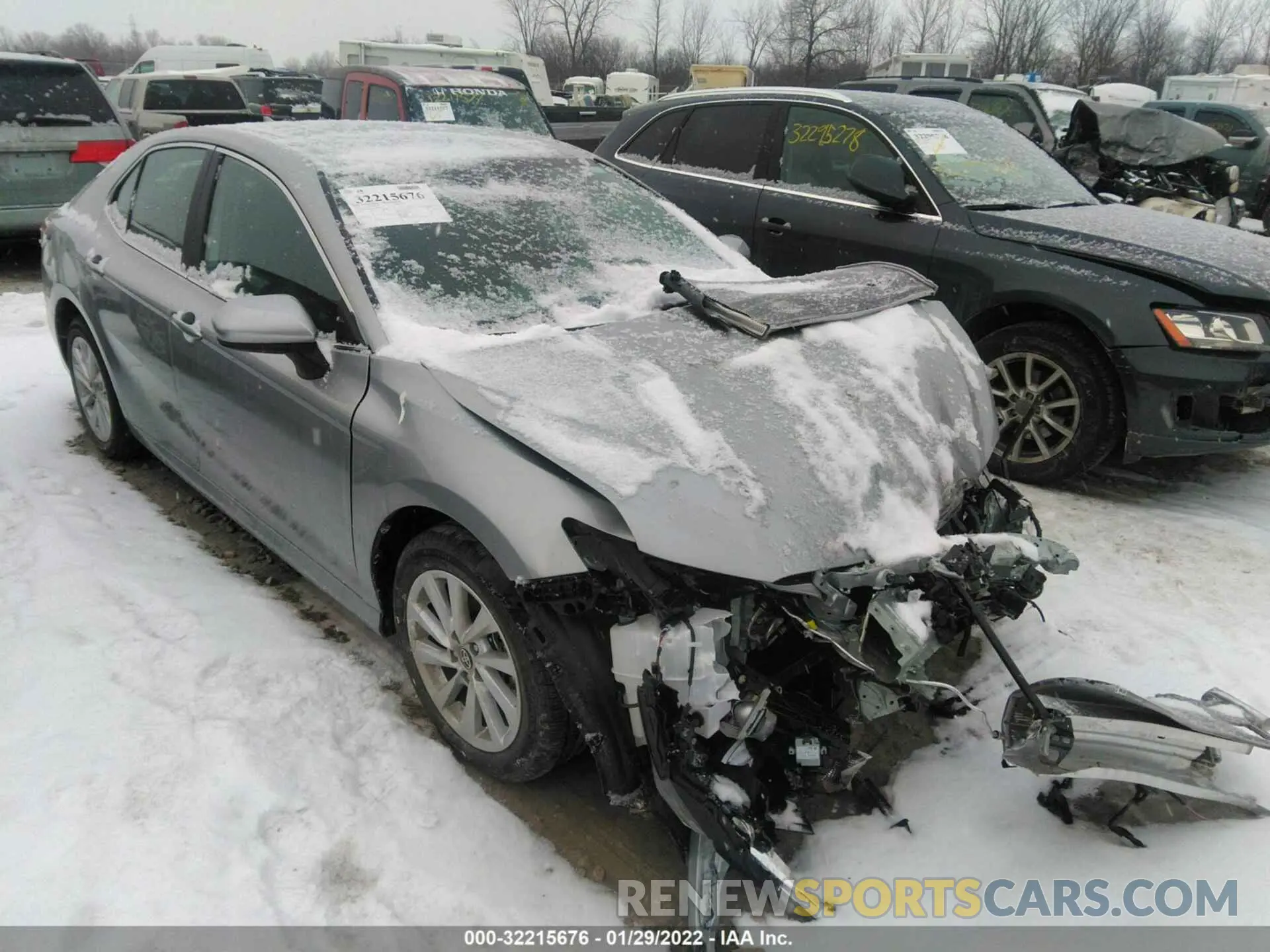 1 Photograph of a damaged car 4T1C11BK6MU033691 TOYOTA CAMRY 2021