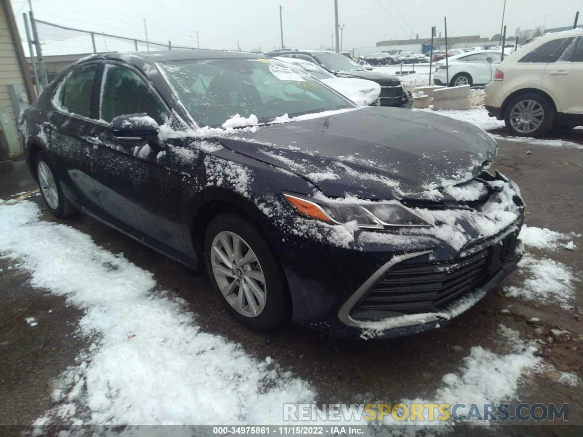 1 Фотография поврежденного автомобиля 4T1C11BKXMU029109 TOYOTA CAMRY 2021