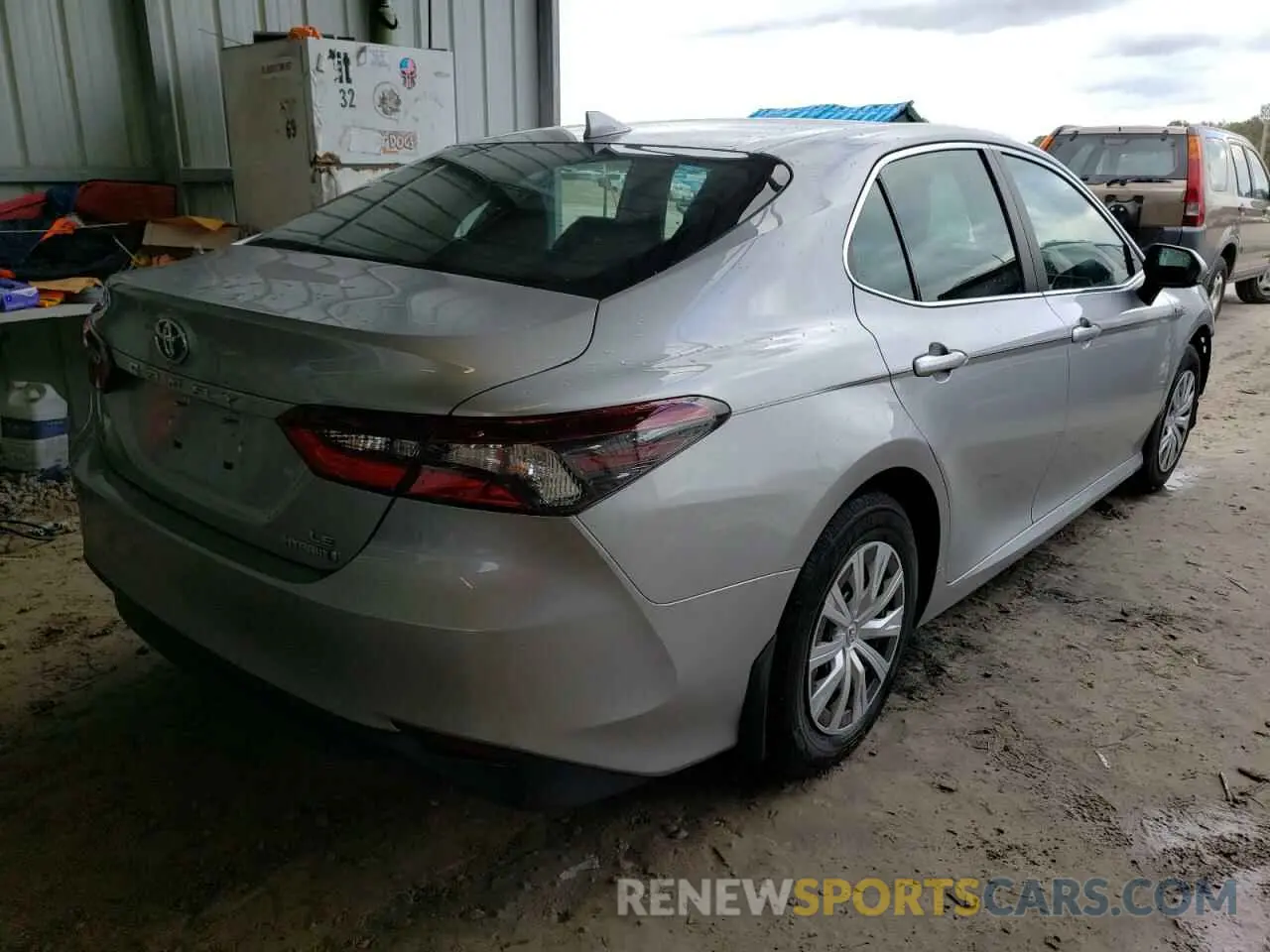3 Photograph of a damaged car 4T1C31AK0MU020740 TOYOTA CAMRY 2021