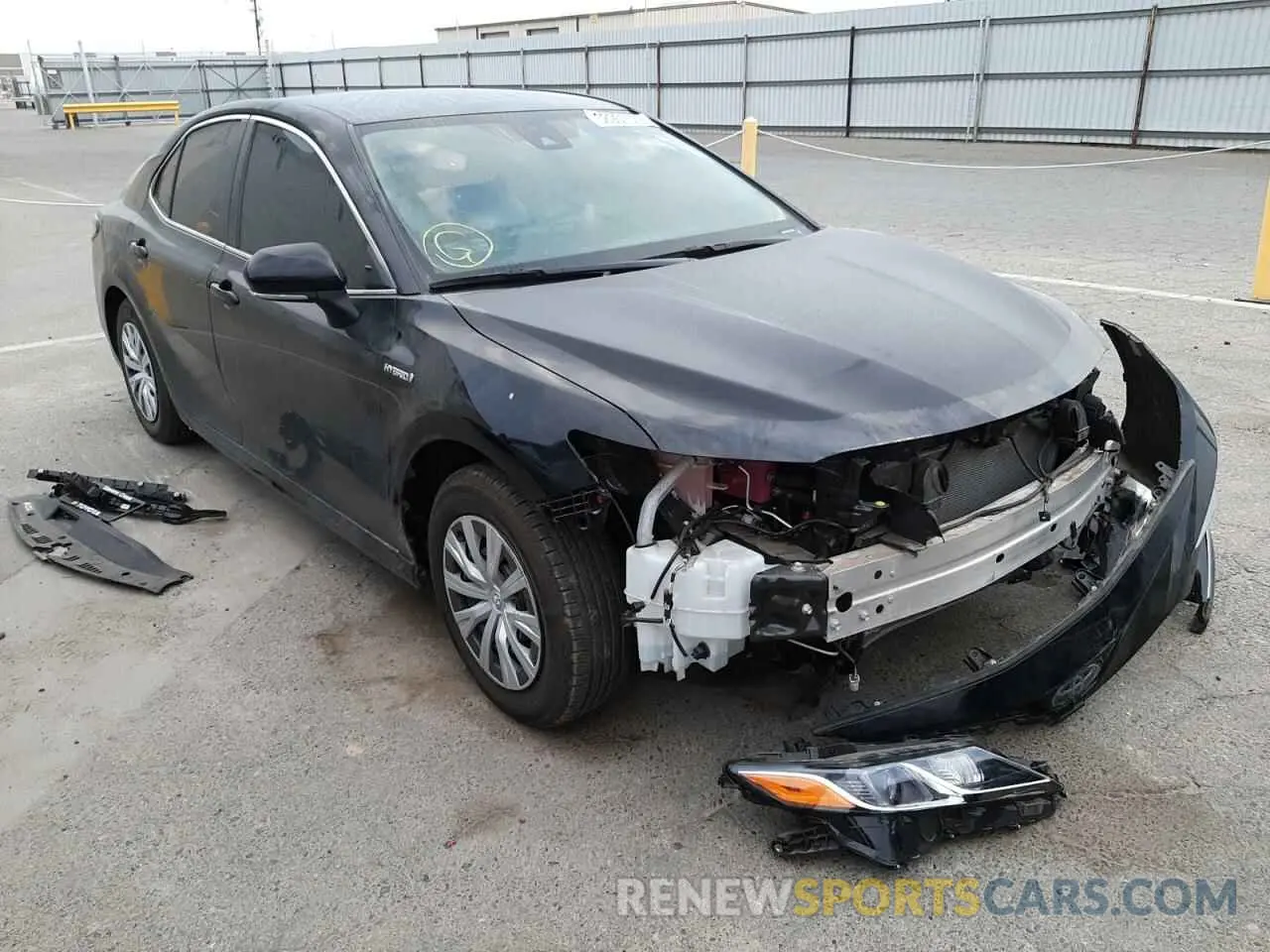 1 Фотография поврежденного автомобиля 4T1C31AK0MU547175 TOYOTA CAMRY 2021