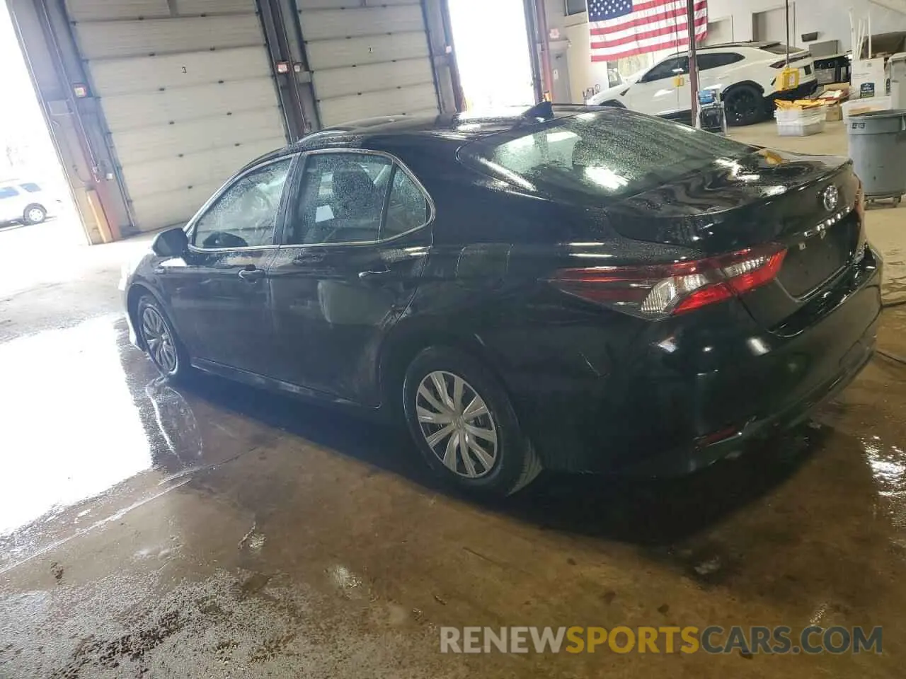2 Фотография поврежденного автомобиля 4T1C31AK0MU564512 TOYOTA CAMRY 2021