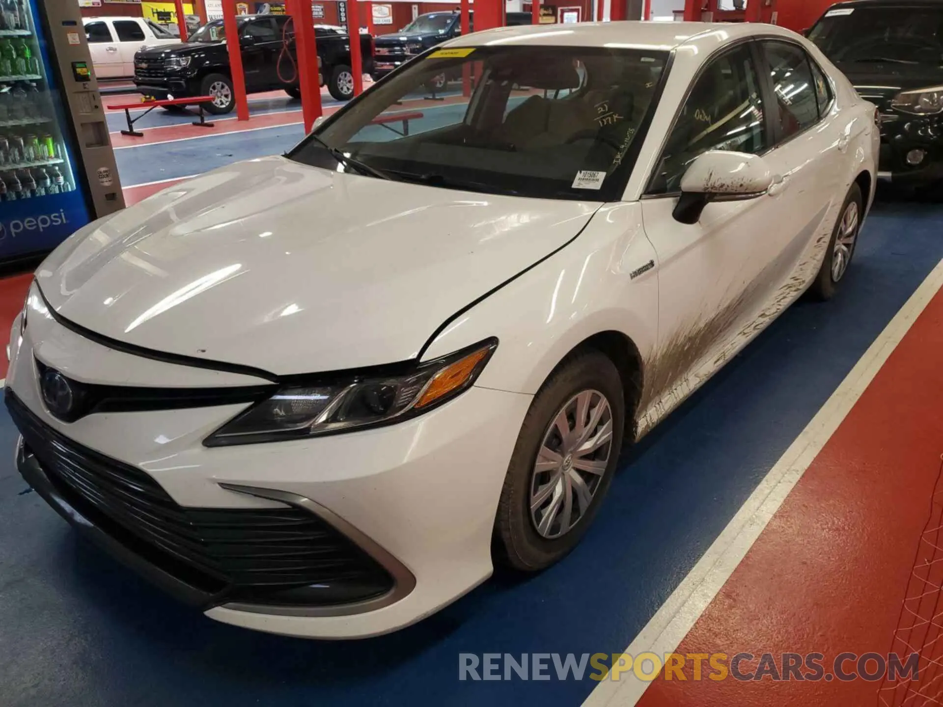 11 Фотография поврежденного автомобиля 4T1C31AK1MU551459 TOYOTA CAMRY 2021