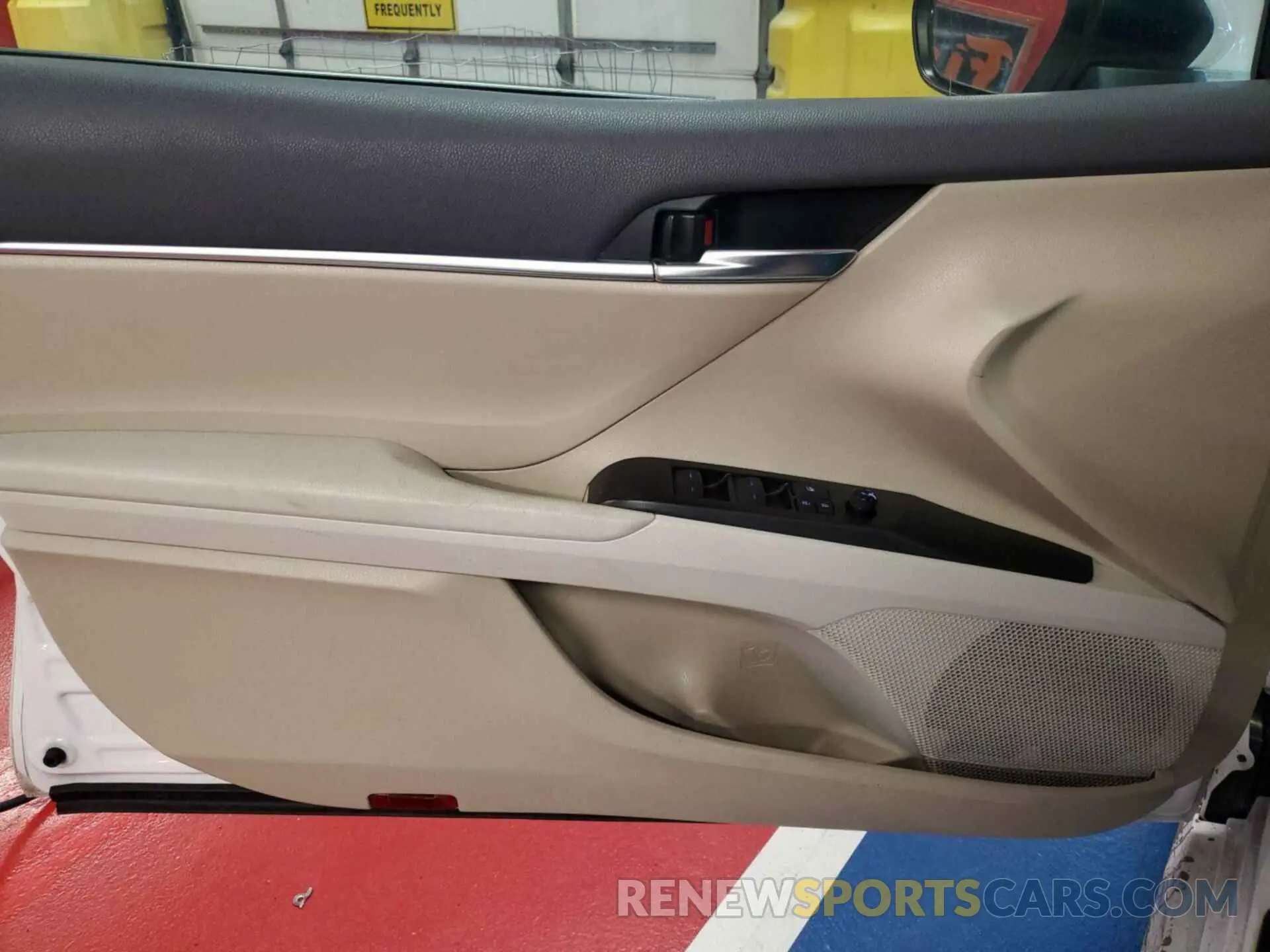 29 Фотография поврежденного автомобиля 4T1C31AK1MU551459 TOYOTA CAMRY 2021