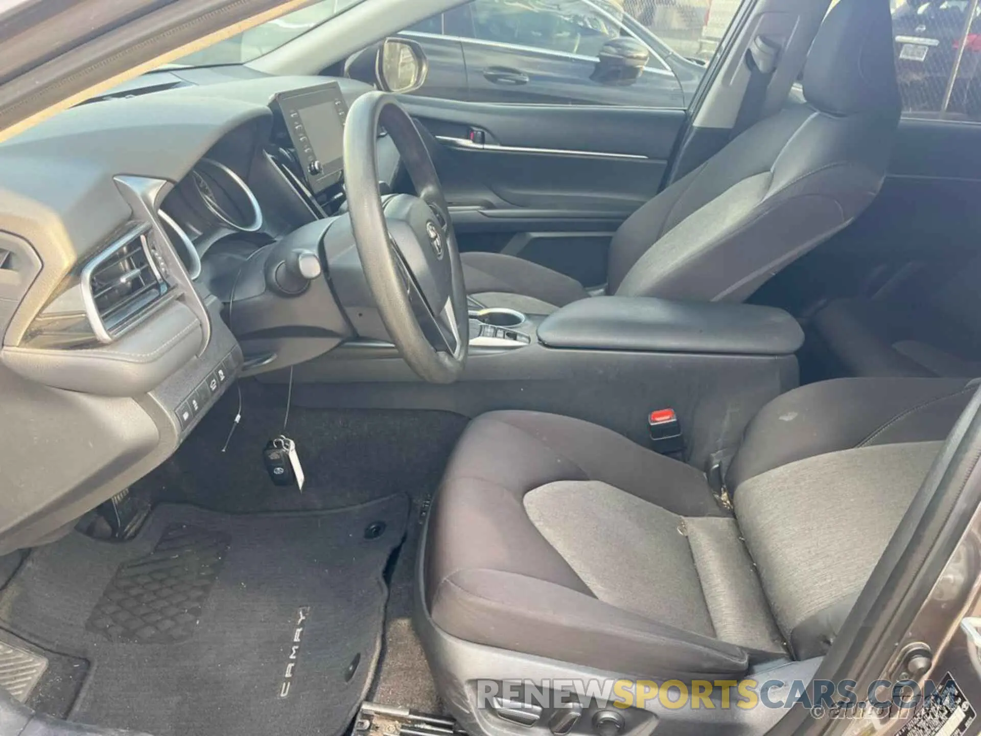 3 Фотография поврежденного автомобиля 4T1C31AK1MU554653 TOYOTA CAMRY 2021