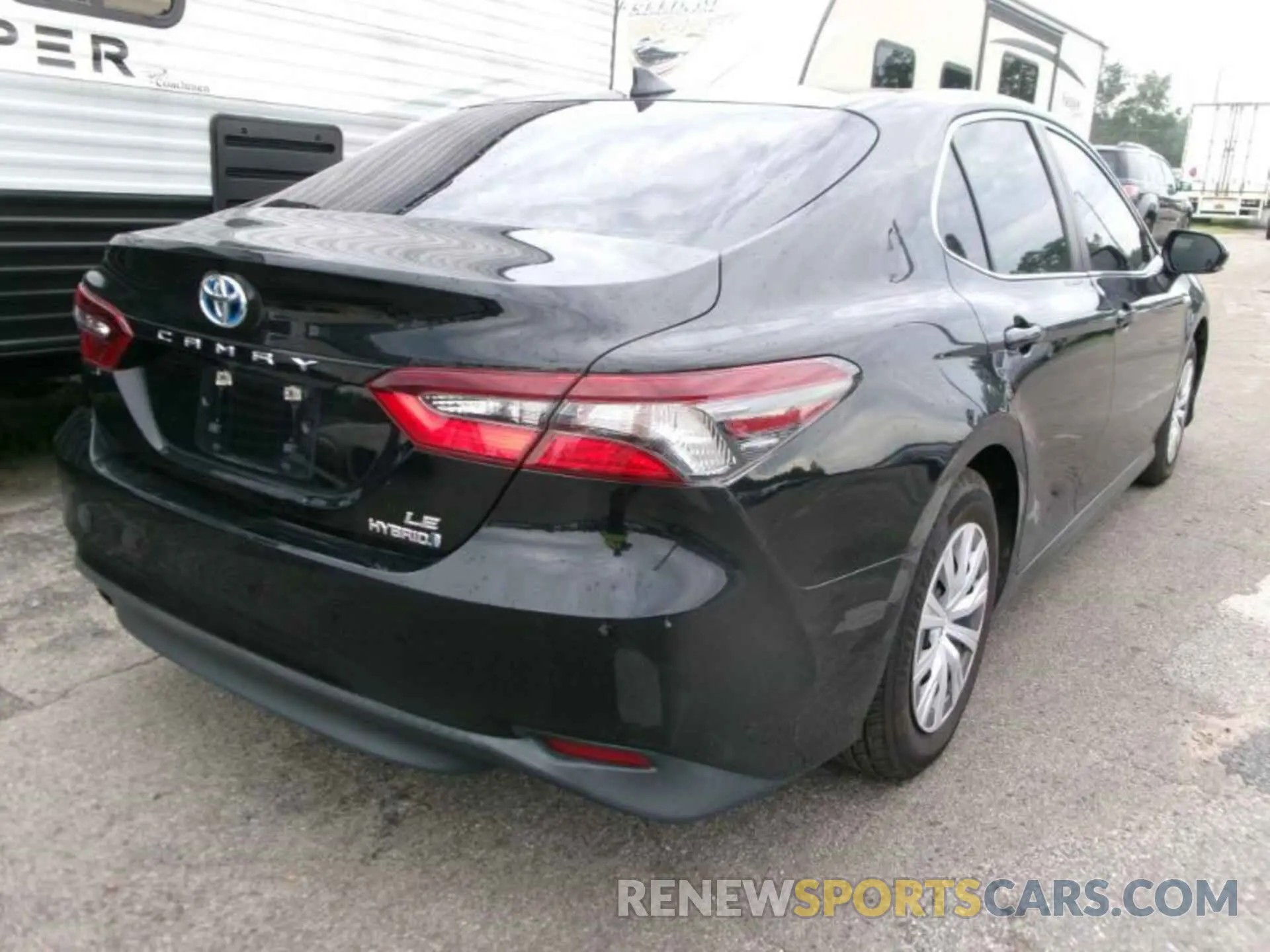 7 Photograph of a damaged car 4T1C31AK4MU021003 TOYOTA CAMRY 2021