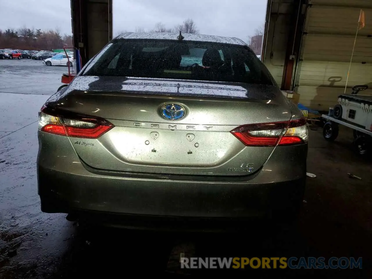 6 Фотография поврежденного автомобиля 4T1C31AK5MU027540 TOYOTA CAMRY 2021