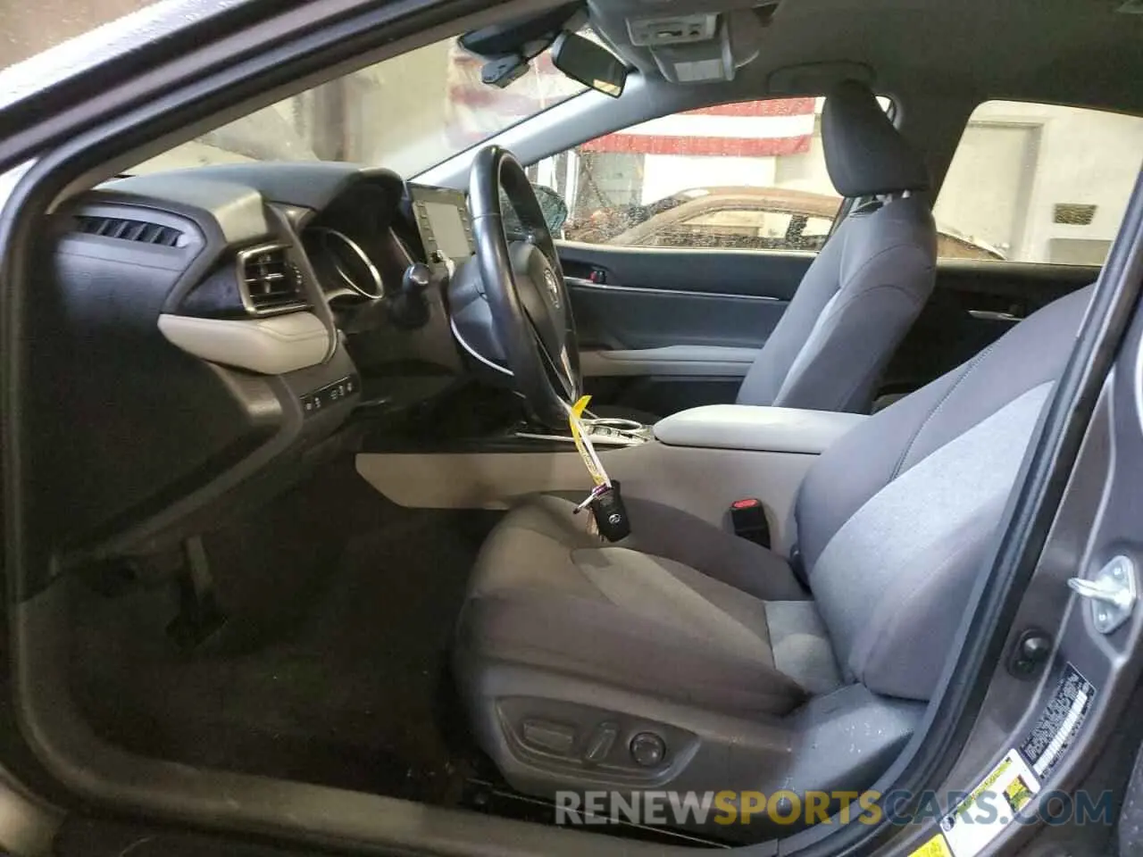7 Фотография поврежденного автомобиля 4T1C31AK5MU027540 TOYOTA CAMRY 2021