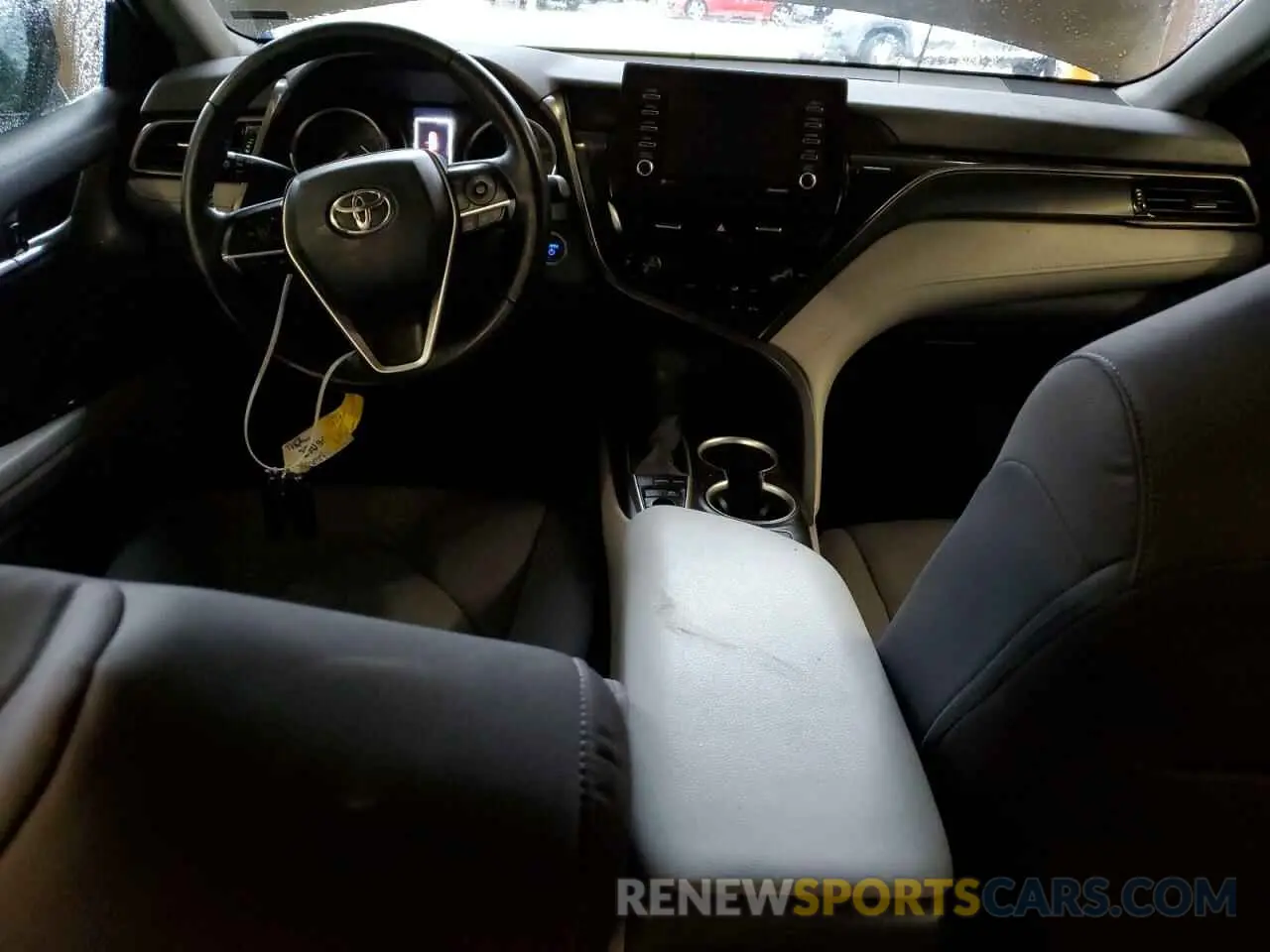 8 Фотография поврежденного автомобиля 4T1C31AK5MU027540 TOYOTA CAMRY 2021