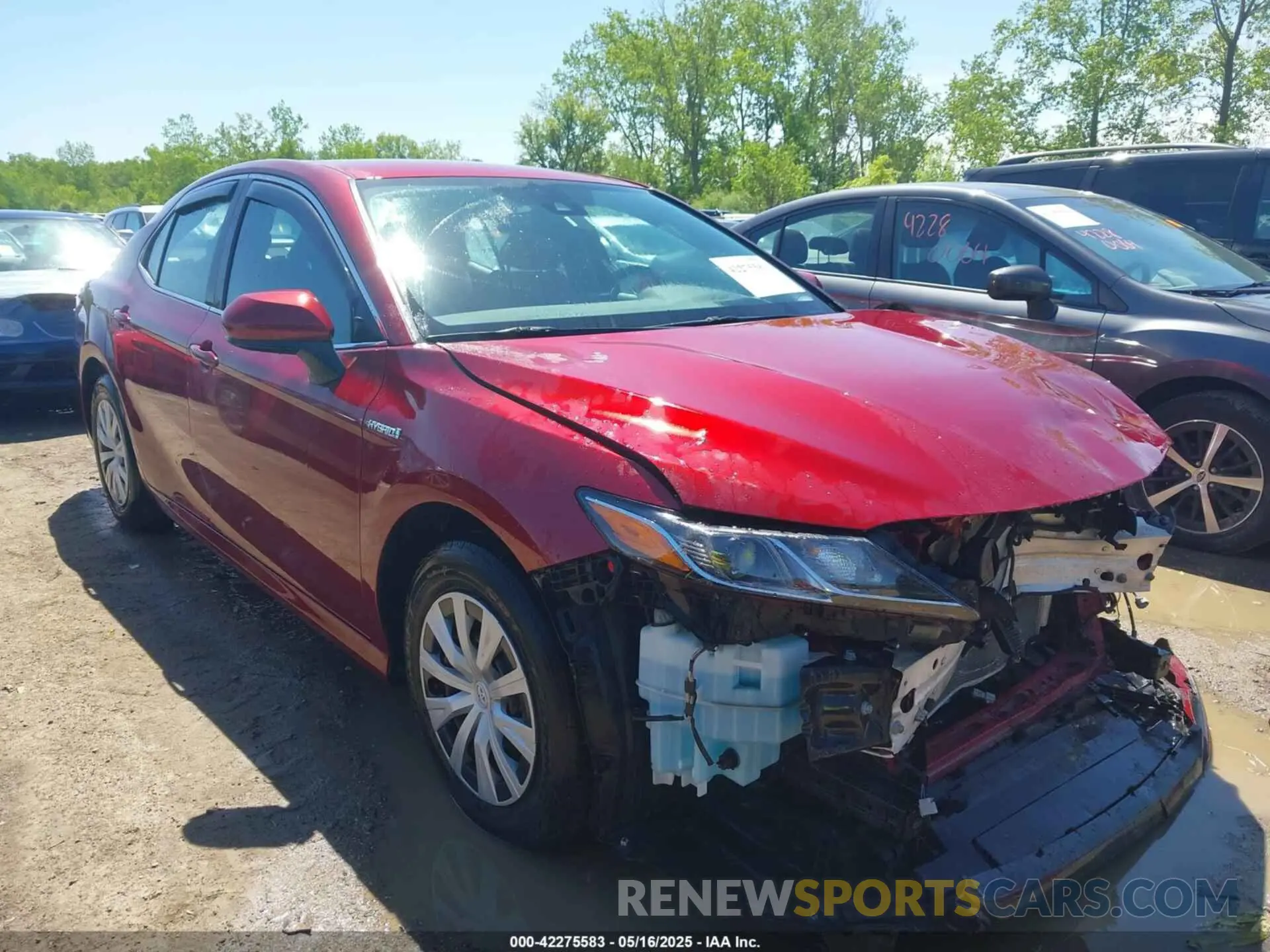 1 Photograph of a damaged car 4T1C31AK5MU030499 TOYOTA CAMRY 2021