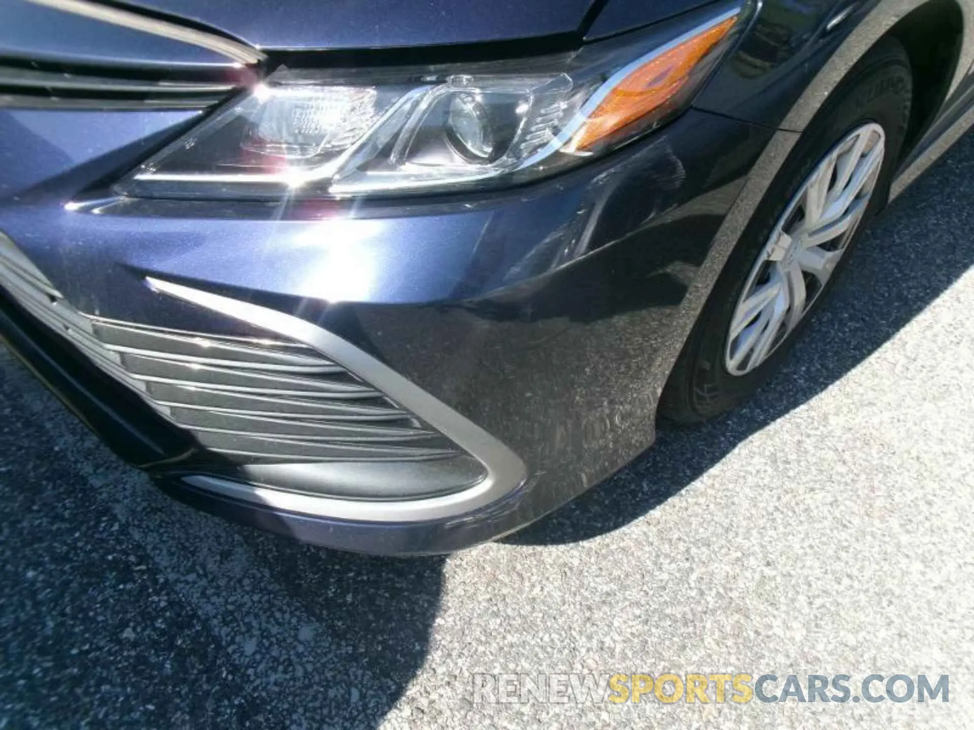 4 Photograph of a damaged car 4T1C31AK5MU551450 TOYOTA CAMRY 2021