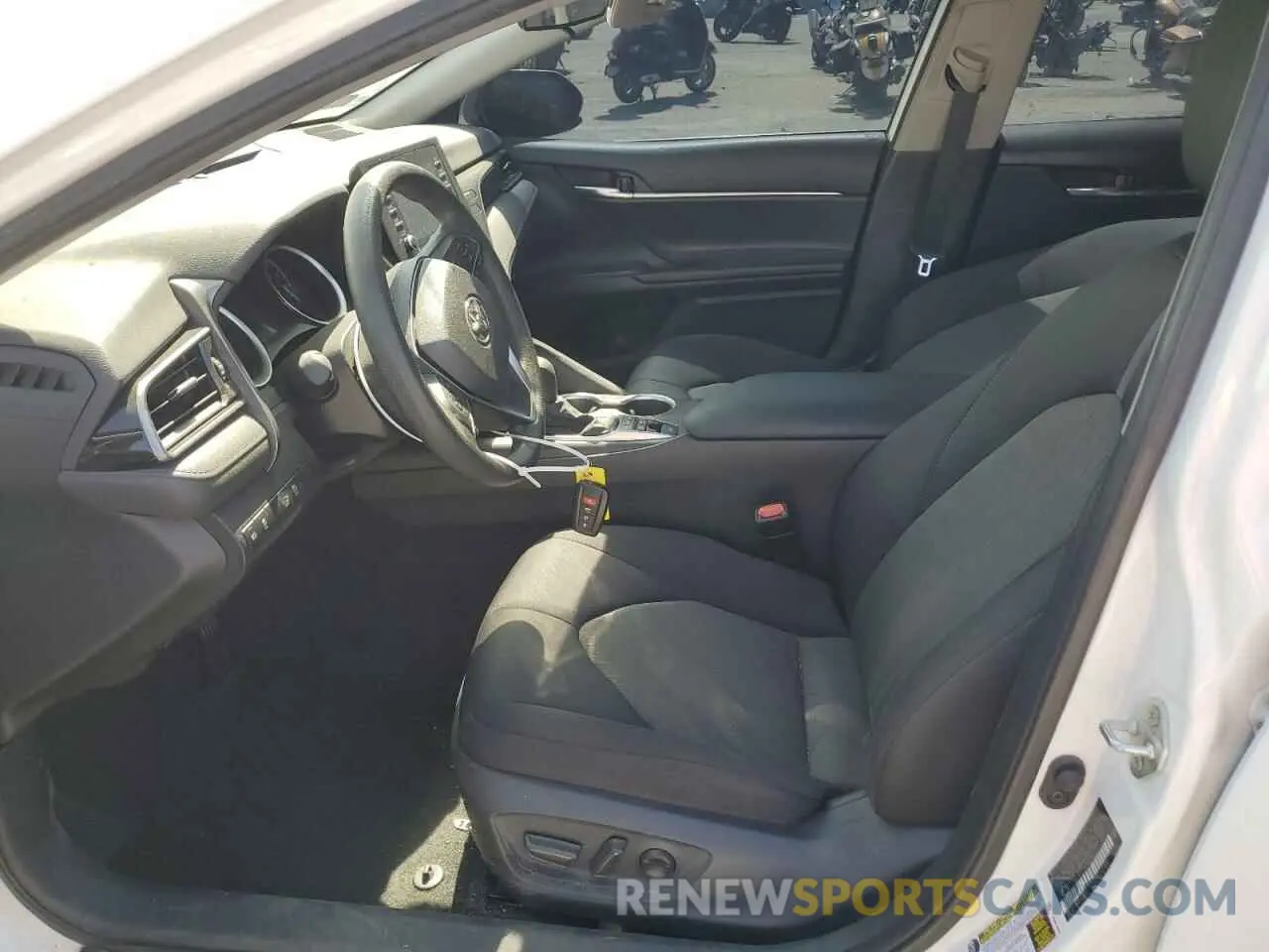 7 Фотография поврежденного автомобиля 4T1C31AK5MU552257 TOYOTA CAMRY 2021