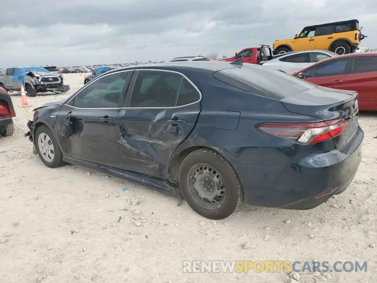 2 Фотография поврежденного автомобиля 4T1C31AK6MU562313 TOYOTA CAMRY 2021