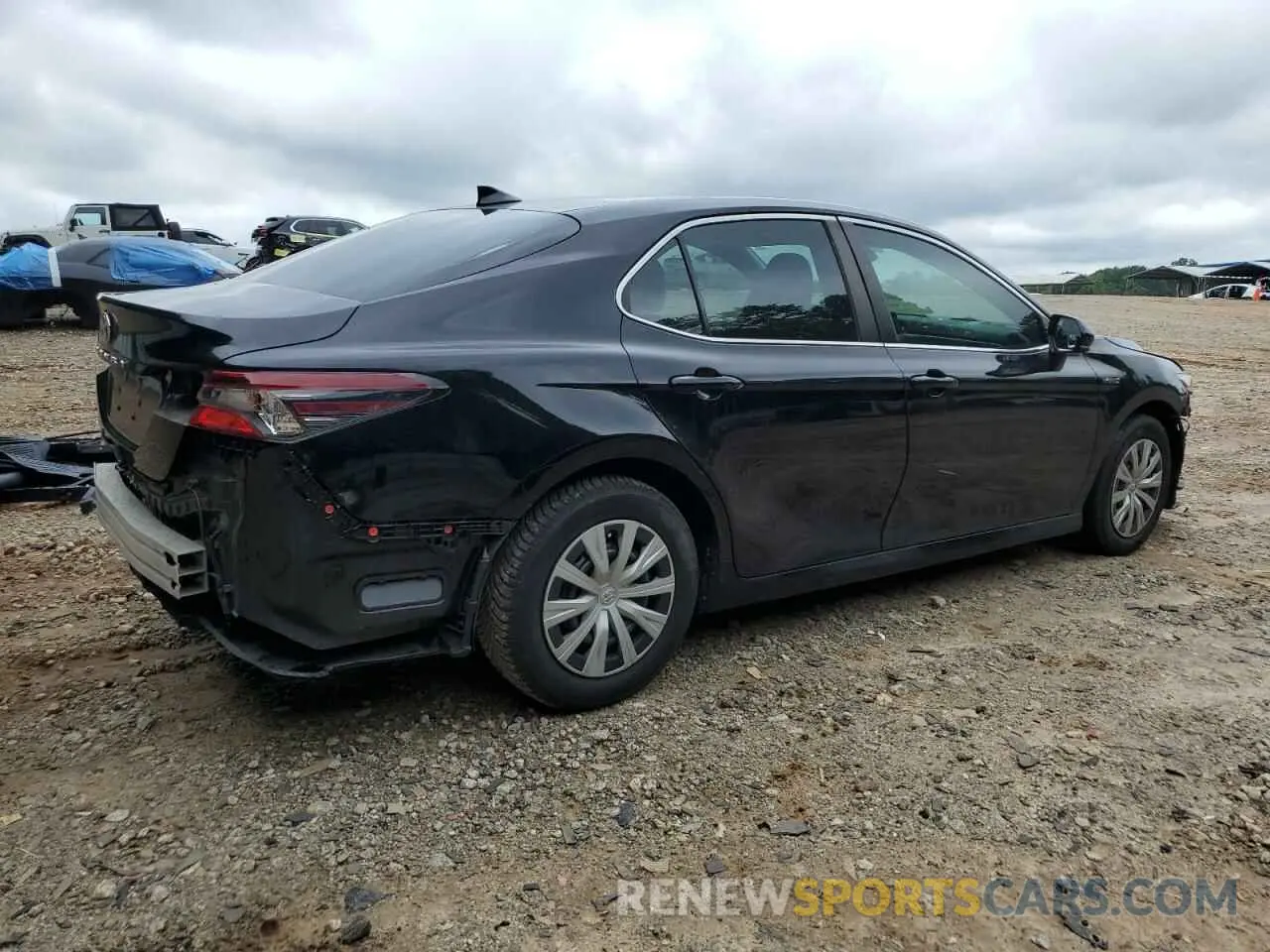 3 Photograph of a damaged car 4T1C31AK6MU567219 TOYOTA CAMRY 2021