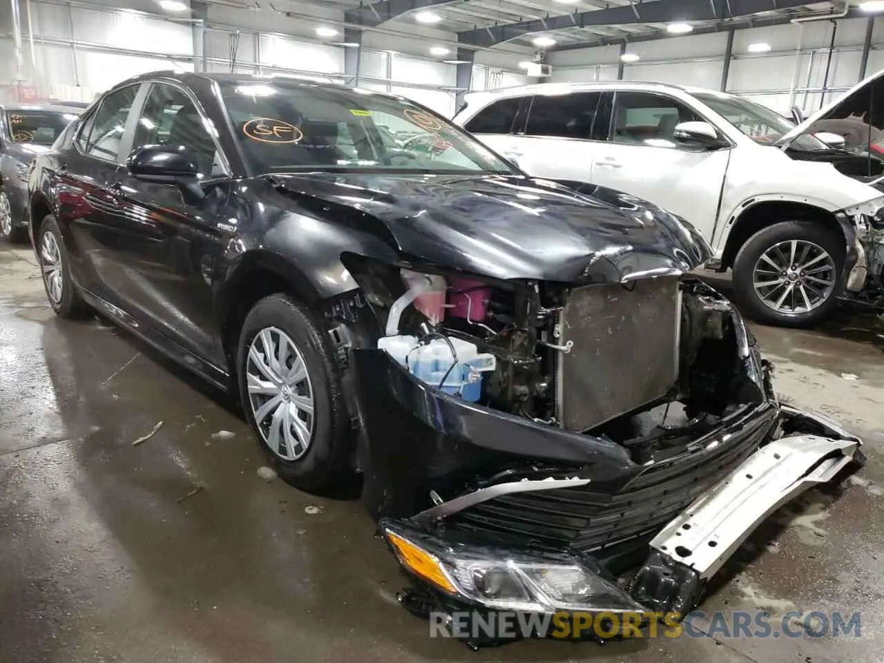 1 Photograph of a damaged car 4T1C31AK7MU027796 TOYOTA CAMRY 2021