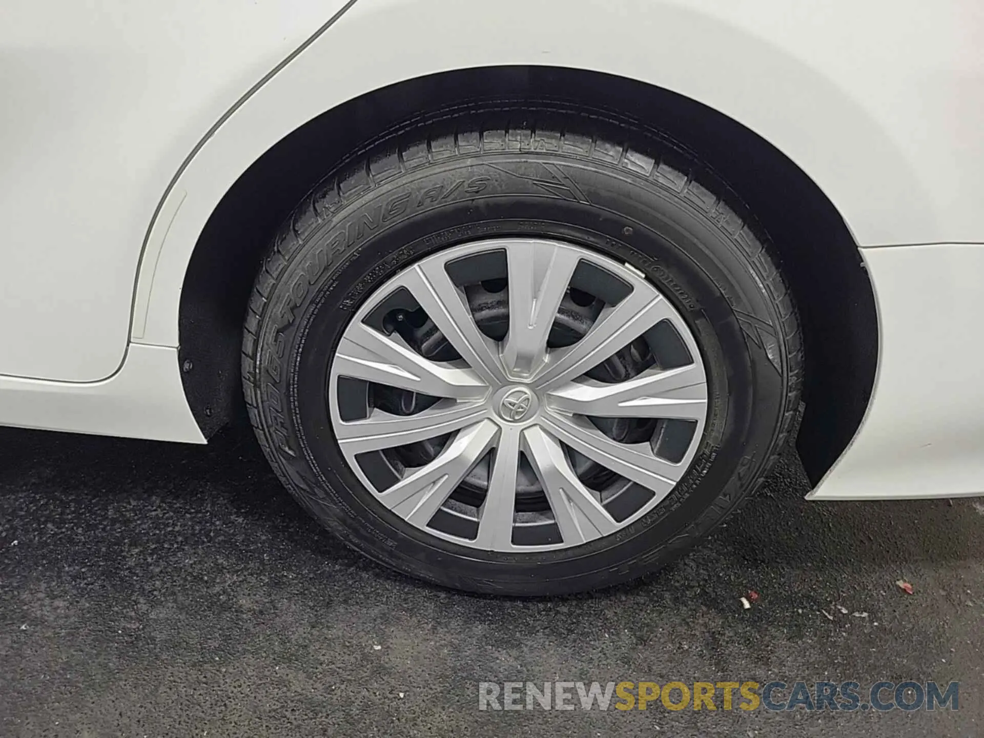 7 Photograph of a damaged car 4T1C31AK8MU021036 TOYOTA CAMRY 2021