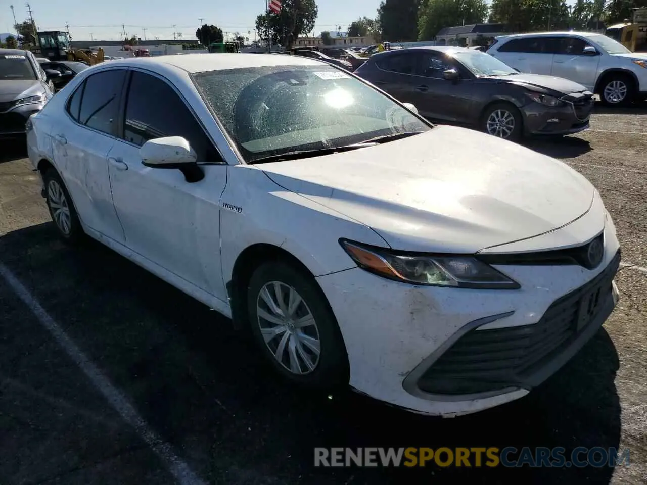 4 Photograph of a damaged car 4T1C31AK9MU550432 TOYOTA CAMRY 2021