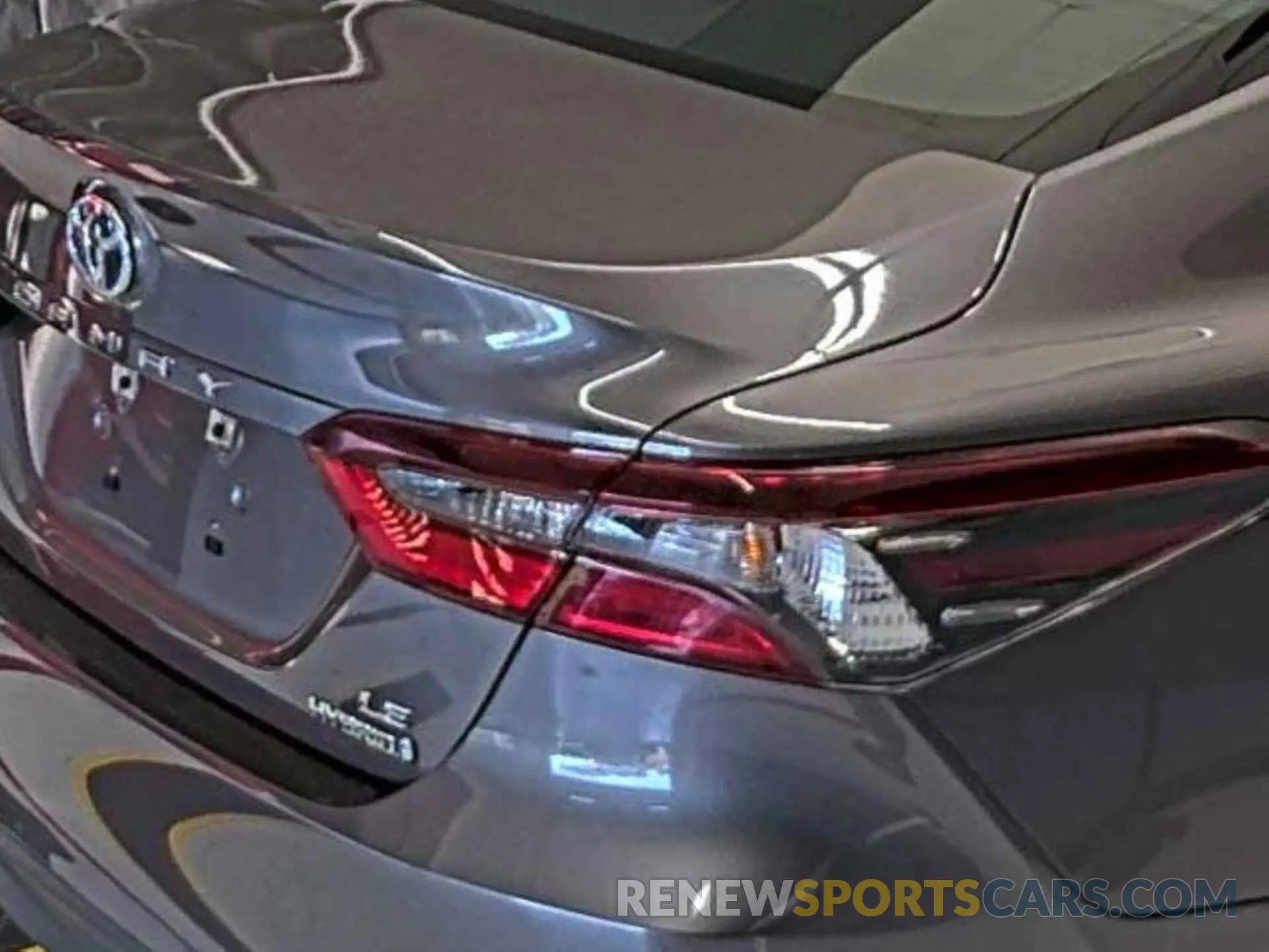 13 Photograph of a damaged car 4T1C31AK9MU552715 TOYOTA CAMRY 2021