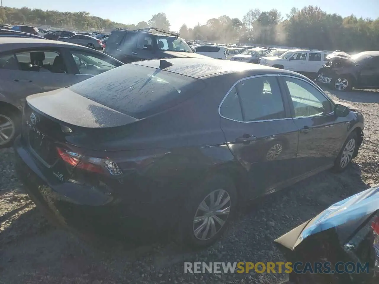 3 Photograph of a damaged car 4T1C31AK9MU566999 TOYOTA CAMRY 2021