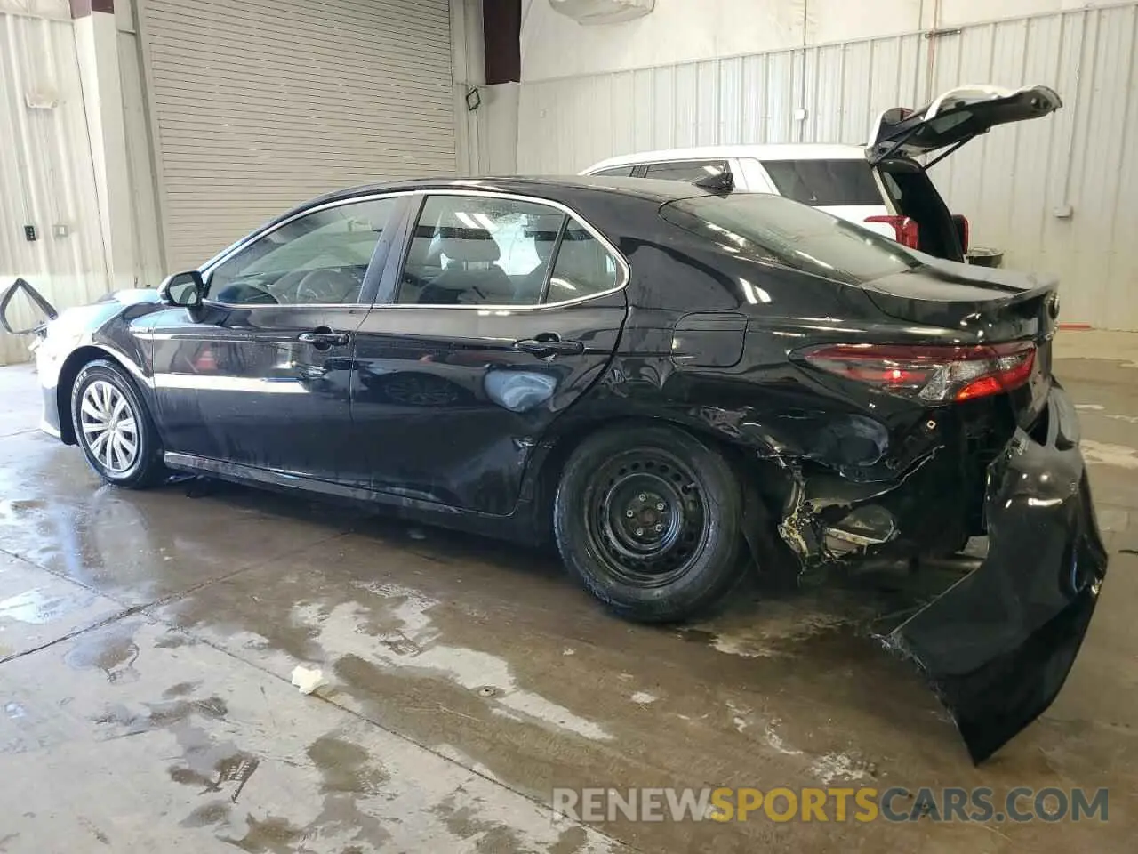2 Photograph of a damaged car 4T1C31AKXMU022978 TOYOTA CAMRY 2021