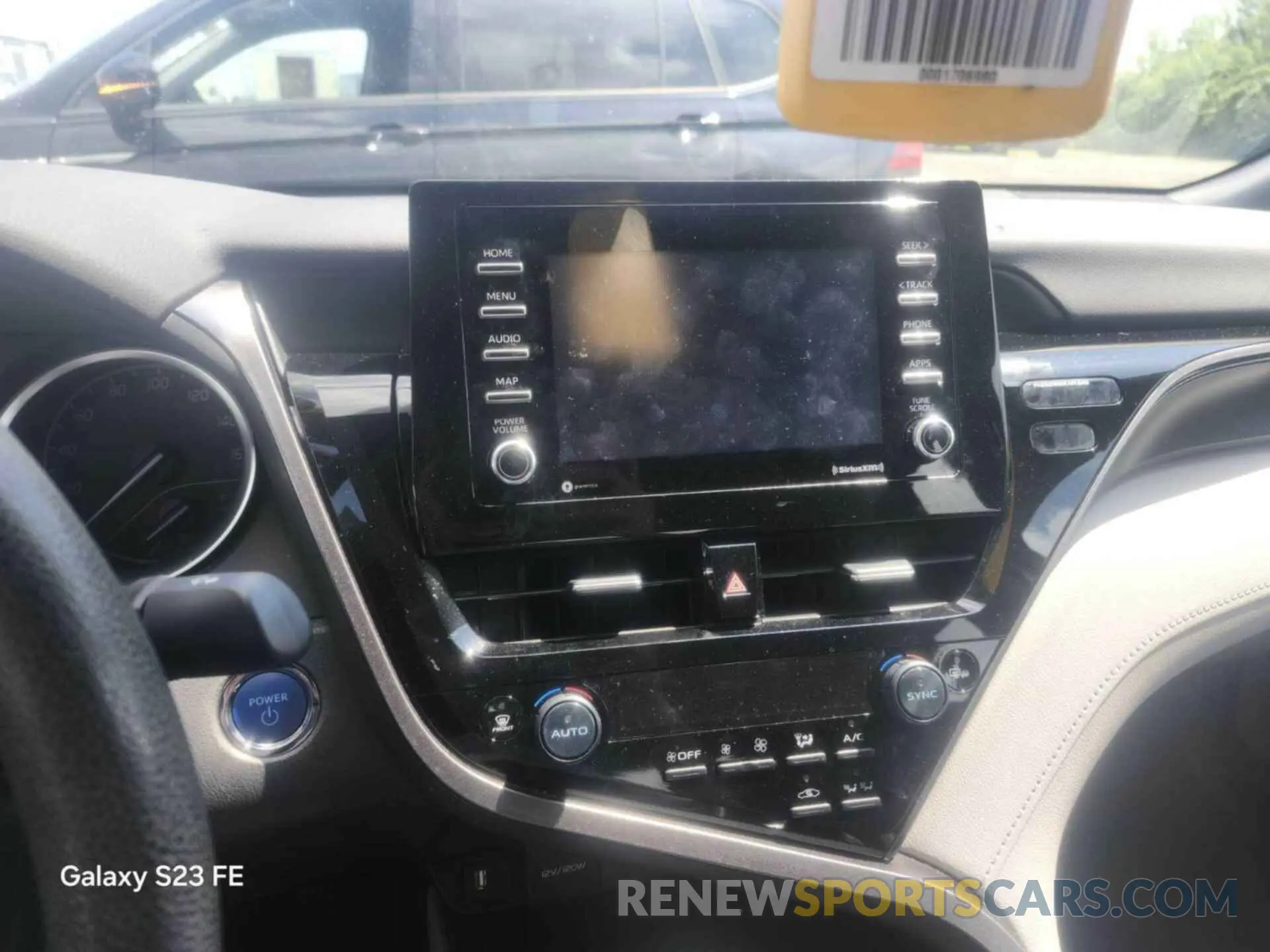 13 Photograph of a damaged car 4T1C31AKXMU554621 TOYOTA CAMRY 2021