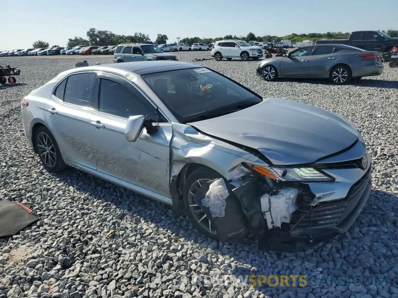 4 Photograph of a damaged car 4T1F11AK0MU607068 TOYOTA CAMRY 2021