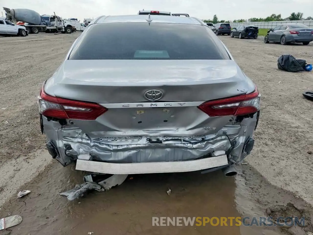 6 Photograph of a damaged car 4T1F11AK2MU563414 TOYOTA CAMRY 2021