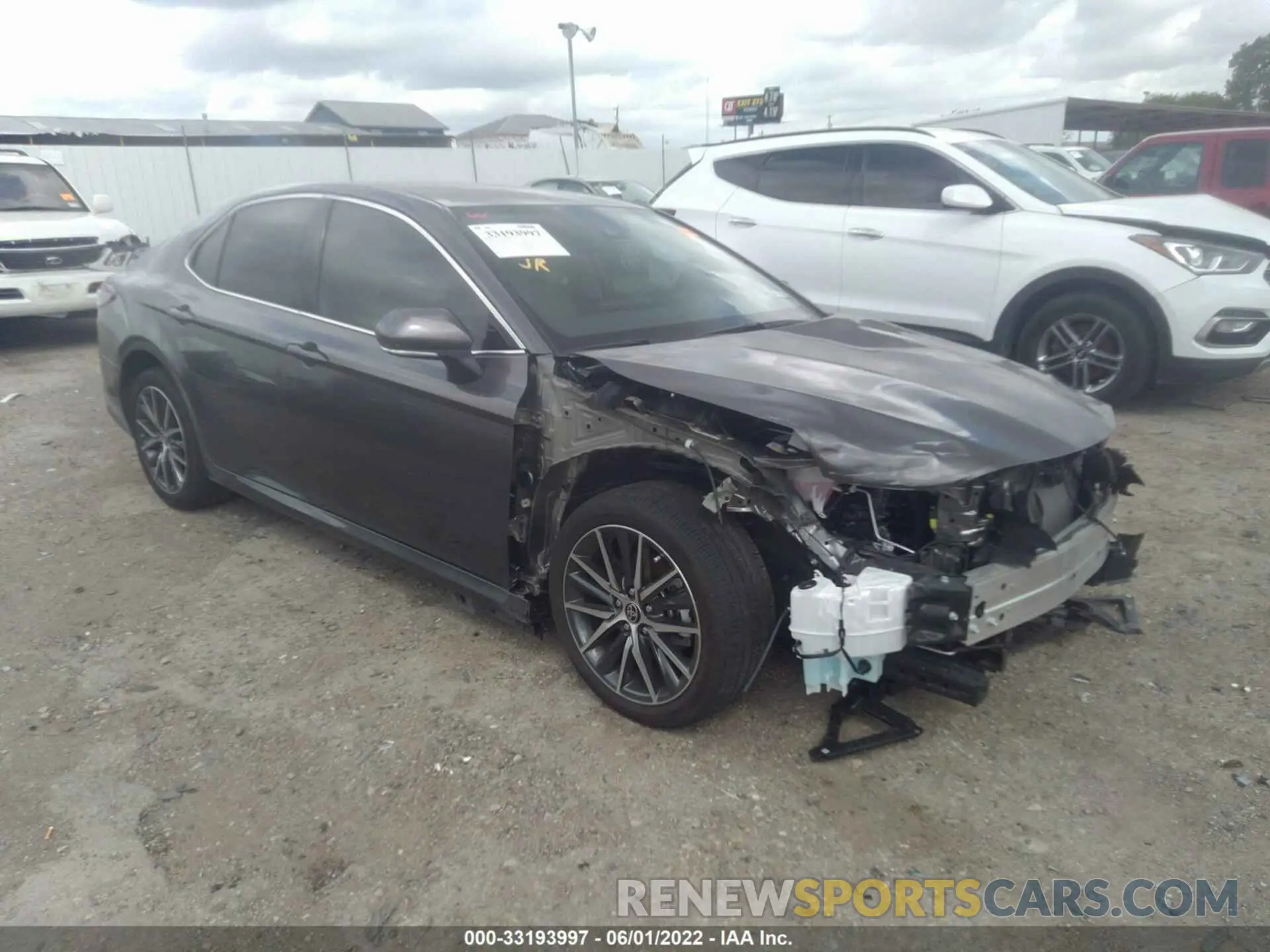 1 Фотография поврежденного автомобиля 4T1F11AK2MU564465 TOYOTA CAMRY 2021
