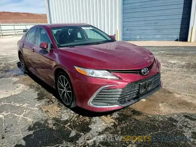 10 Фотография поврежденного автомобиля 4T1F11AK4MU432744 TOYOTA CAMRY 2021