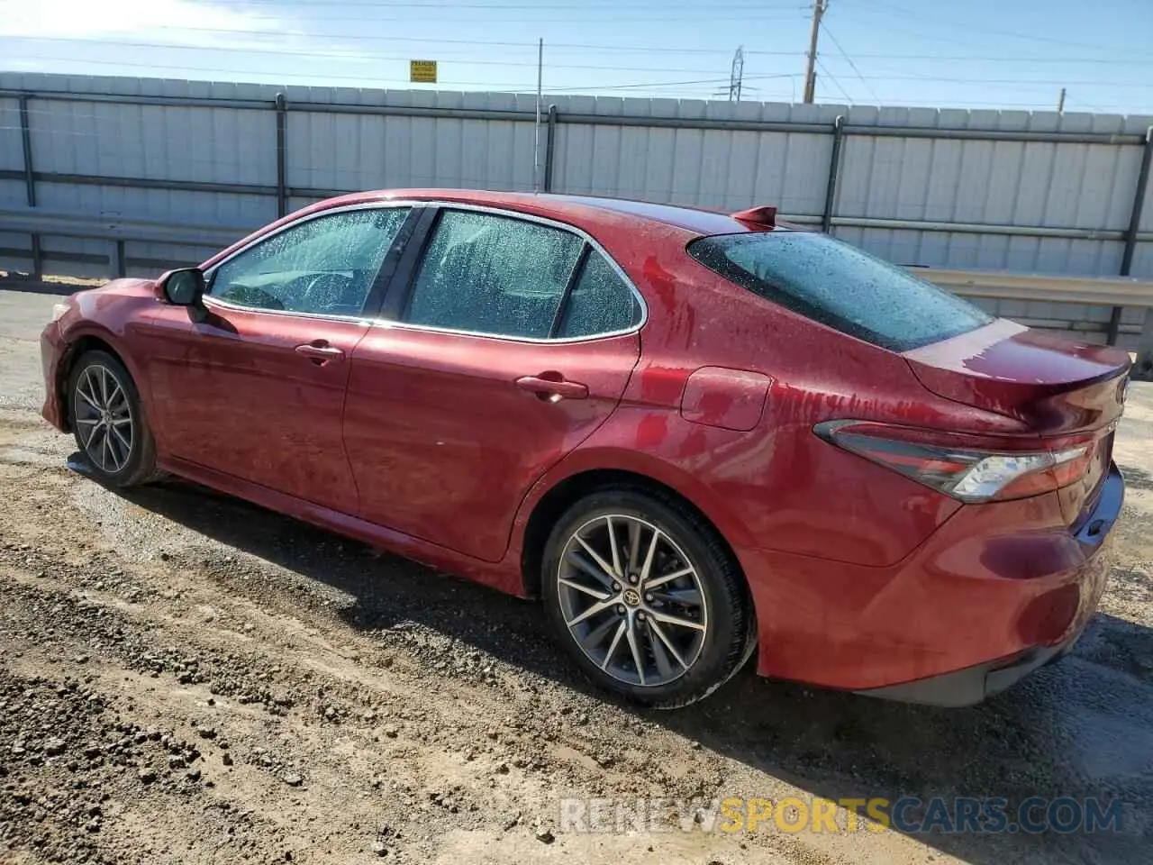 2 Фотография поврежденного автомобиля 4T1F11AK4MU432744 TOYOTA CAMRY 2021